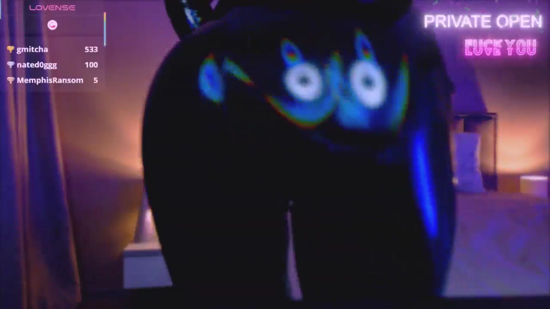 Gallery image thumbnail from QueenANNYA's myfreecams stream on, 03/10/2026, 18:27 image 19 of 20