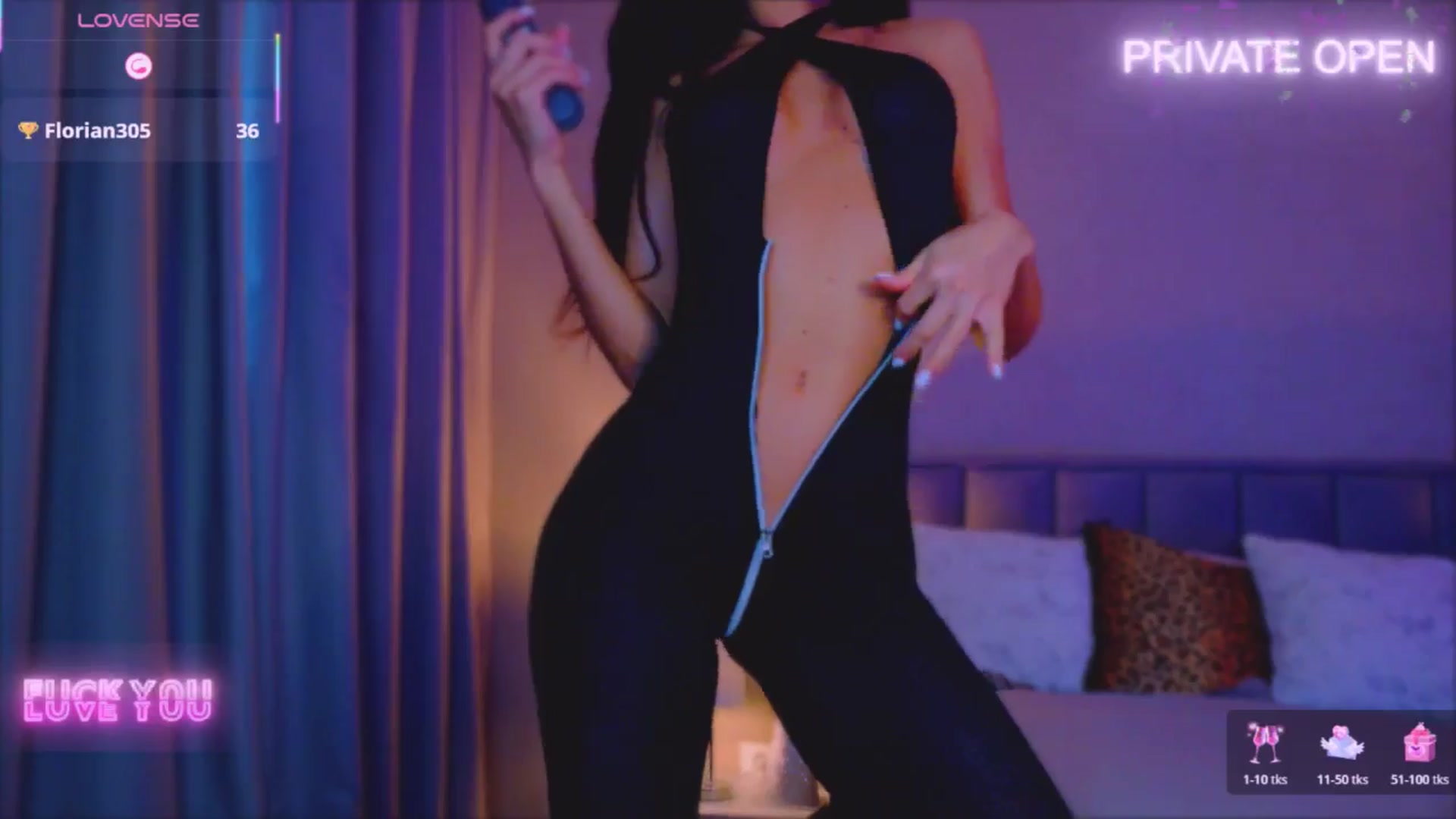 Gallery image thumbnail from QueenANNYA's myfreecams stream on, 03/11/2026, 16:14 image 7 of 20