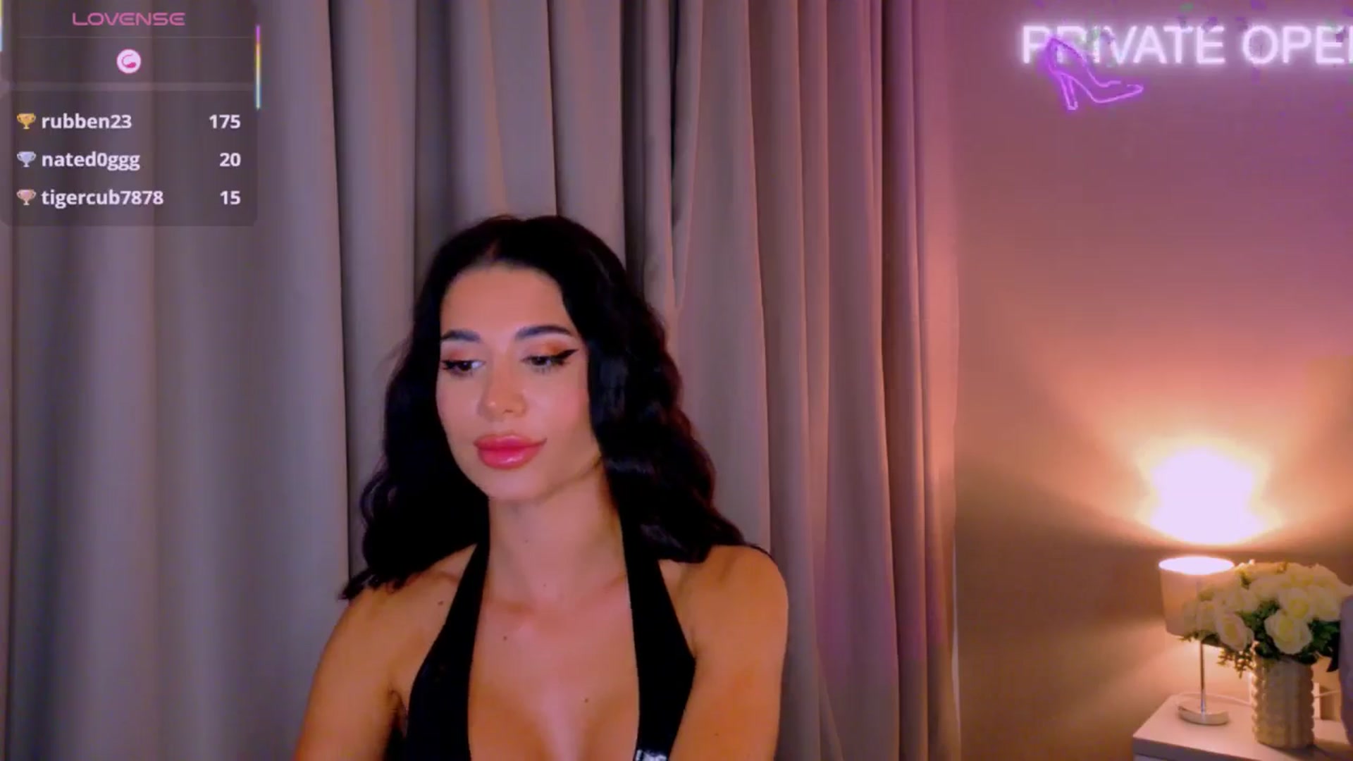 Gallery image thumbnail from QueenANNYA's myfreecams stream on, 03/22/2026, 19:24 image 9 of 20