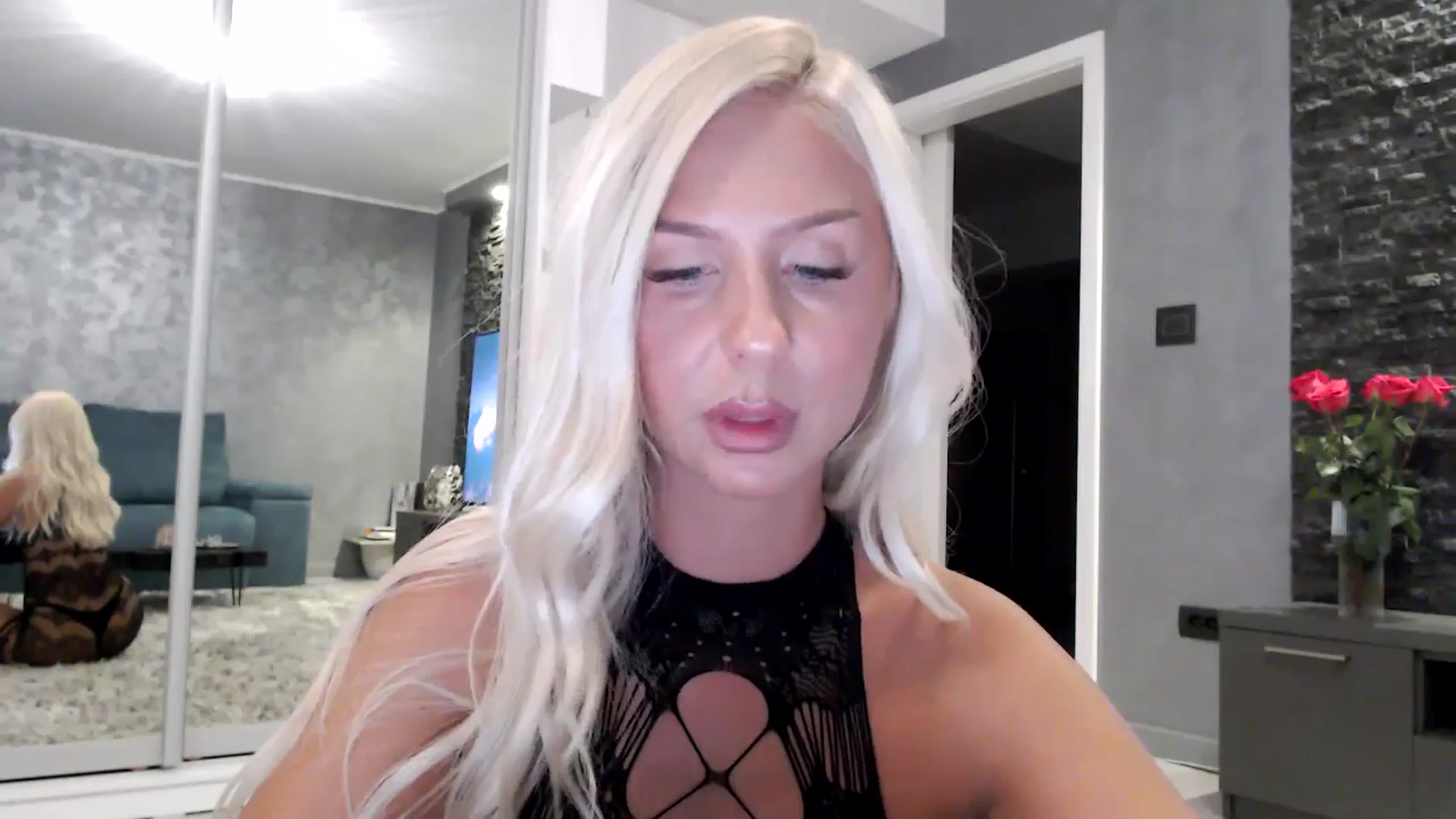 Gallery image thumbnail from QueenBA's myfreecams stream on, 09/09/2025, 01:26 image 10 of 20