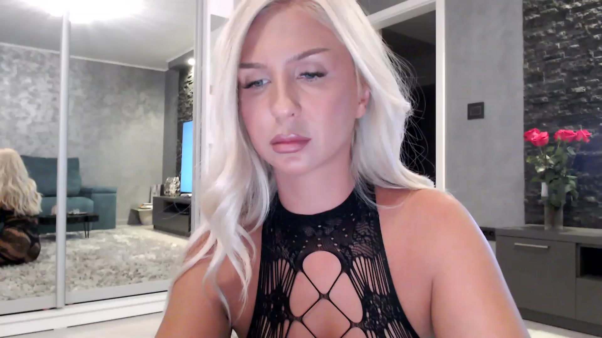 Gallery image thumbnail from QueenBA's myfreecams stream on, 09/09/2025, 01:26 image 1 of 20