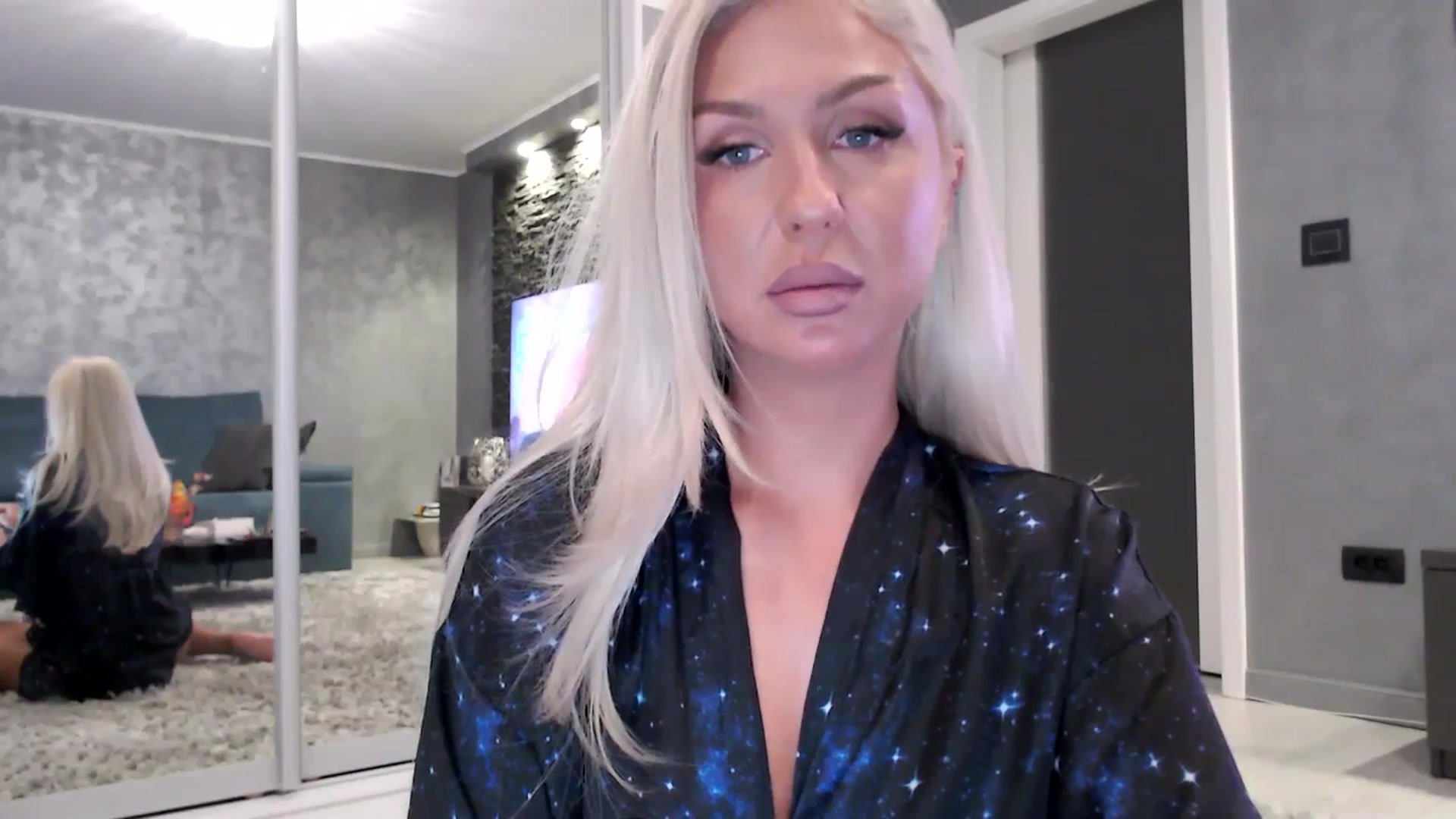 Gallery image thumbnail from QueenBA's myfreecams stream on, 11/18/2025, 03:43 image 10 of 20