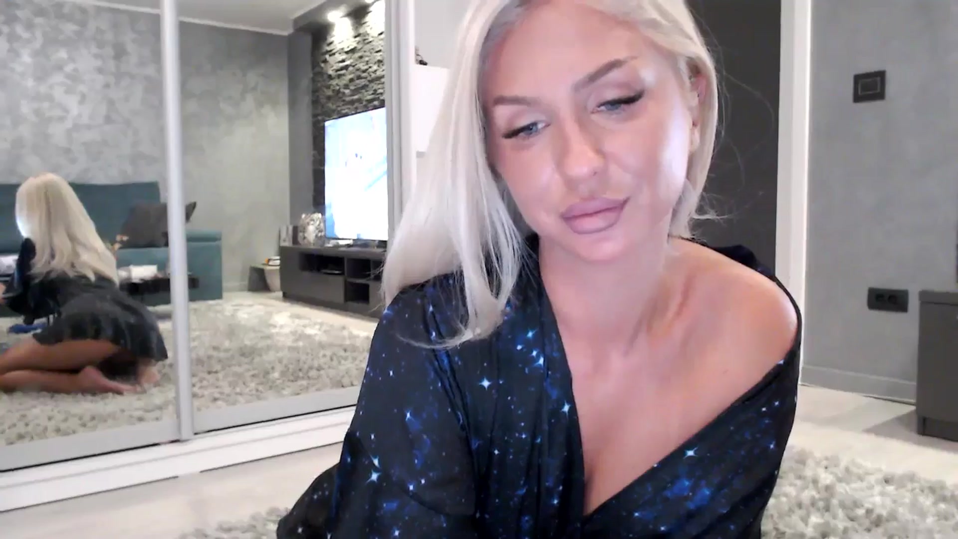 Gallery image thumbnail from QueenBA's myfreecams stream on, 11/18/2025, 03:43 image 19 of 20
