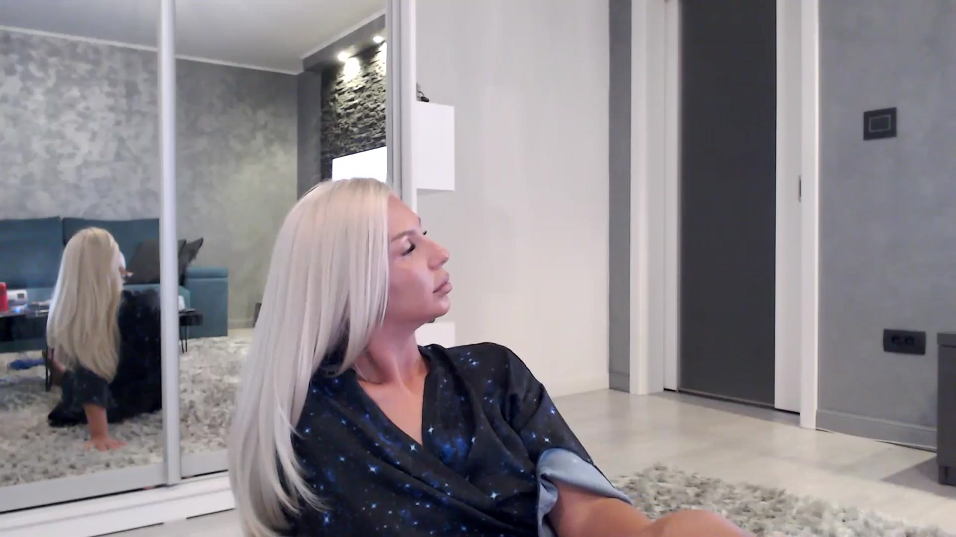 Gallery image thumbnail from QueenBA's myfreecams stream on, 11/18/2025, 05:10 image 11 of 20