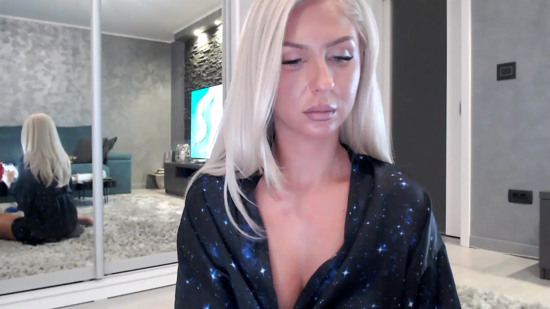 Gallery image thumbnail from QueenBA's myfreecams stream on, 11/18/2025, 05:10 image 17 of 20