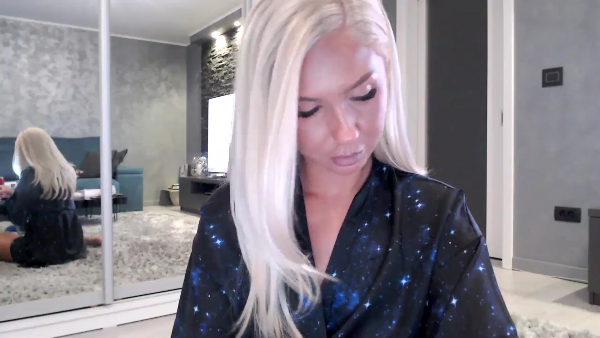 Gallery image thumbnail from QueenBA's myfreecams stream on, 11/18/2025, 05:10 image 9 of 20