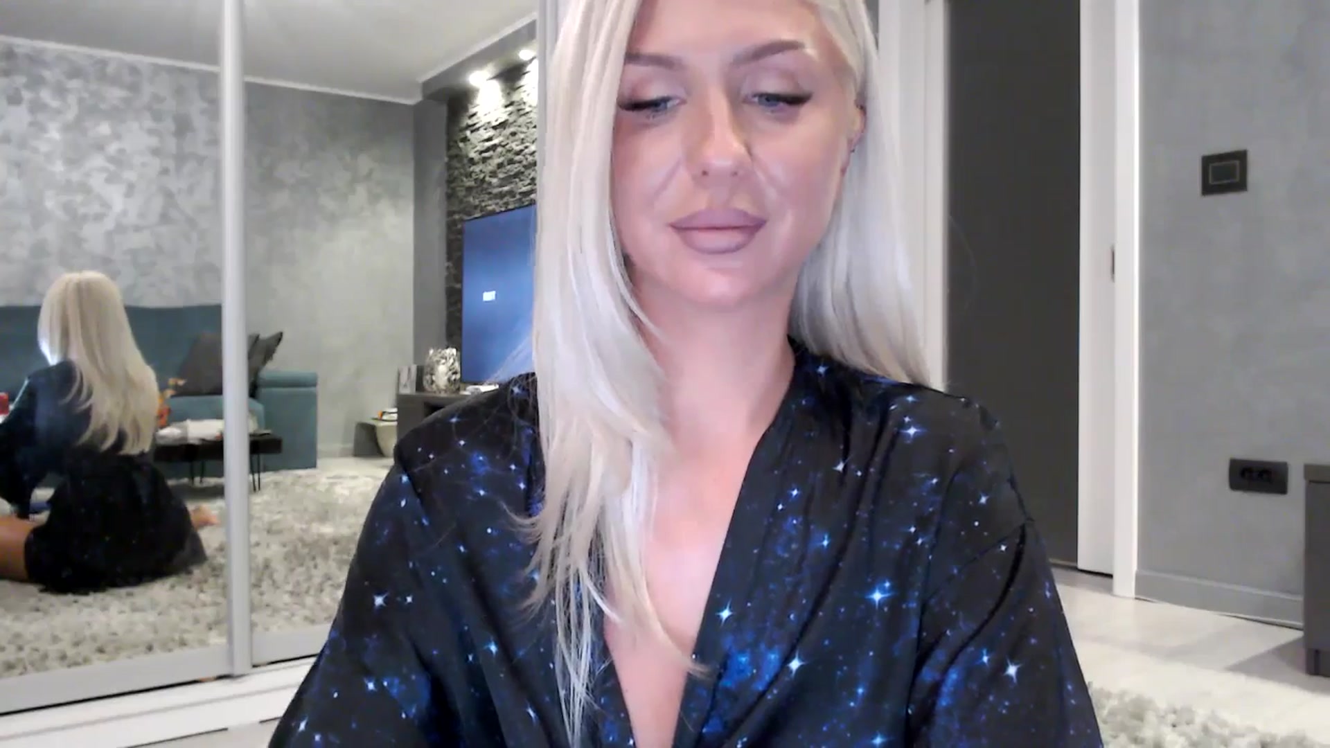 Gallery image thumbnail from QueenBA's myfreecams stream on, 11/18/2025, 05:10 image 4 of 20