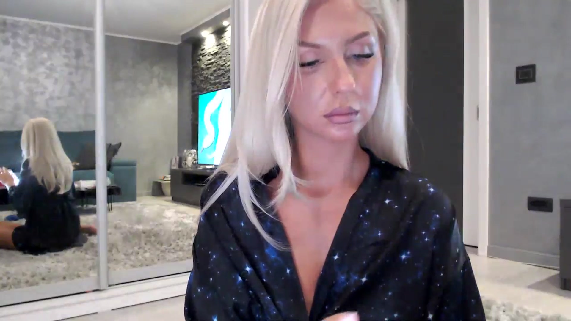 Gallery image thumbnail from QueenBA's myfreecams stream on, 11/18/2025, 05:10 image 15 of 20