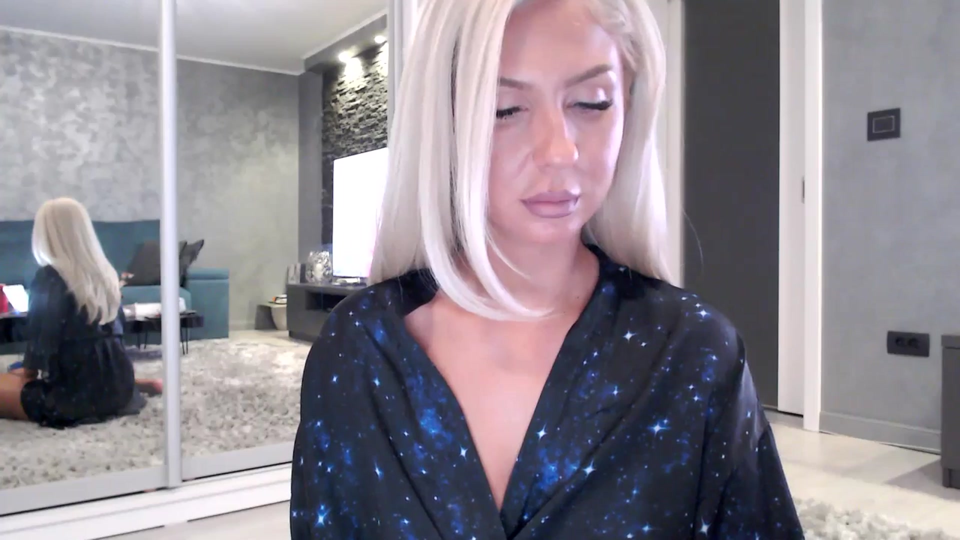 Gallery image thumbnail from QueenBA's myfreecams stream on, 11/18/2025, 05:10 image 14 of 20