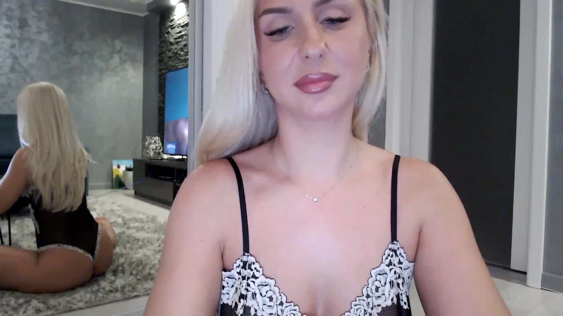 Gallery image thumbnail from QueenBA's myfreecams stream on, 01/28/2026, 23:03 image 10 of 20