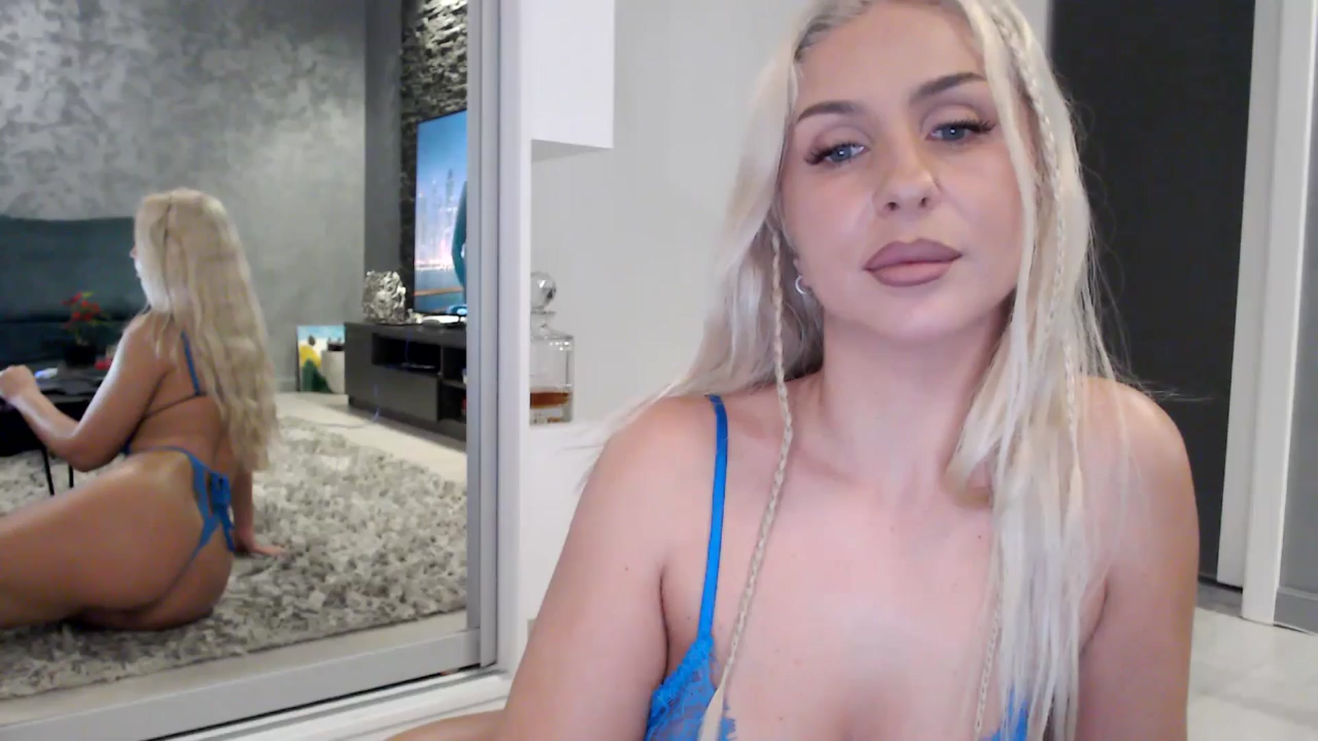 Gallery image thumbnail from QueenBA's myfreecams stream on, 02/17/2026, 01:13 image 3 of 20