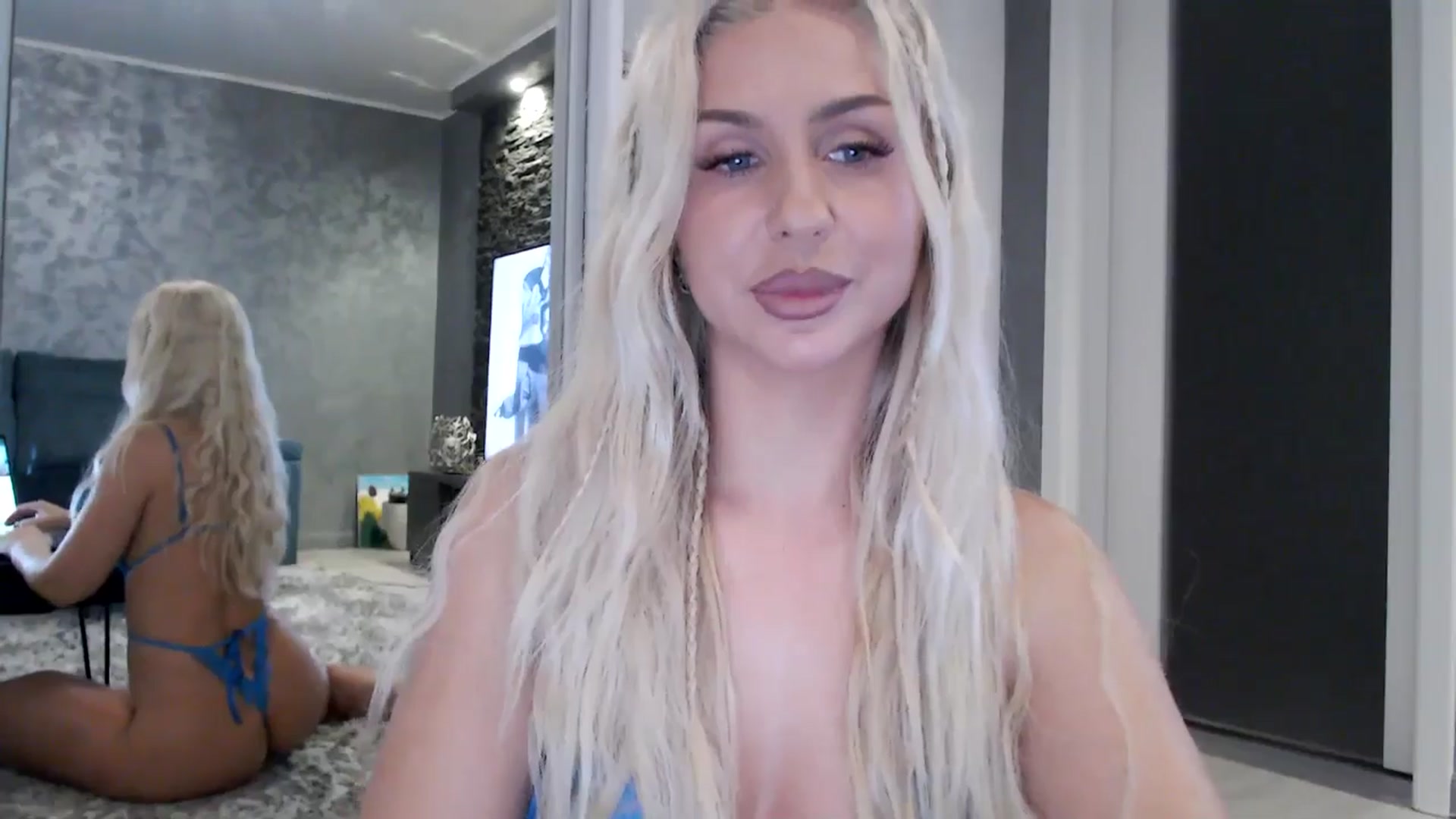 Gallery image thumbnail from QueenBA's myfreecams stream on, 02/17/2026, 02:16 image 17 of 20