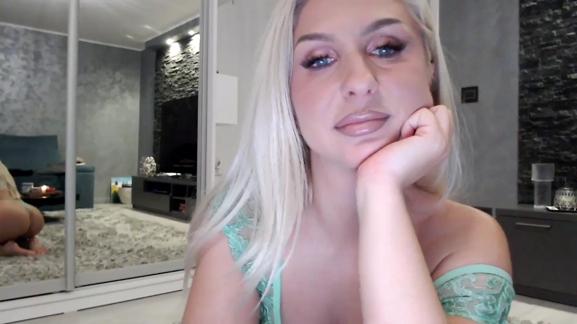Gallery image thumbnail from QueenBA's myfreecams stream on, 04/01/2026, 24:00 image 8 of 20