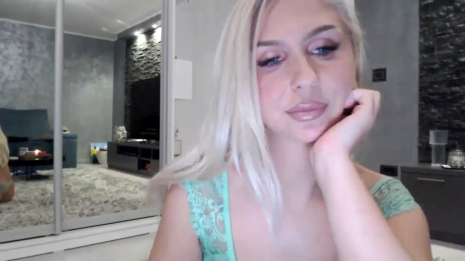 Gallery image thumbnail from QueenBA's myfreecams stream on, 04/01/2026, 02:39 image 3 of 20