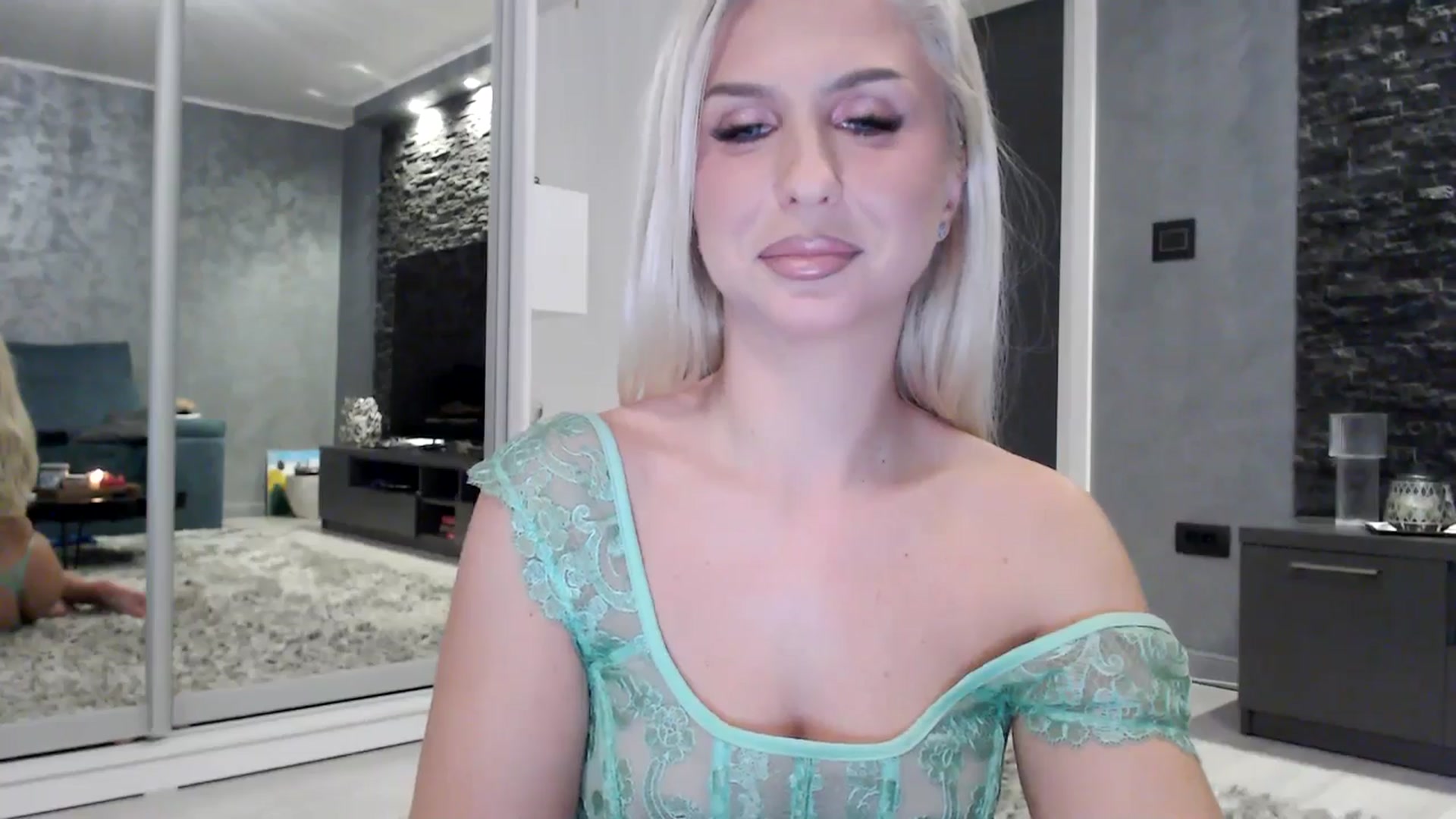 Gallery image thumbnail from QueenBA's myfreecams stream on, 04/01/2026, 02:39 image 15 of 20
