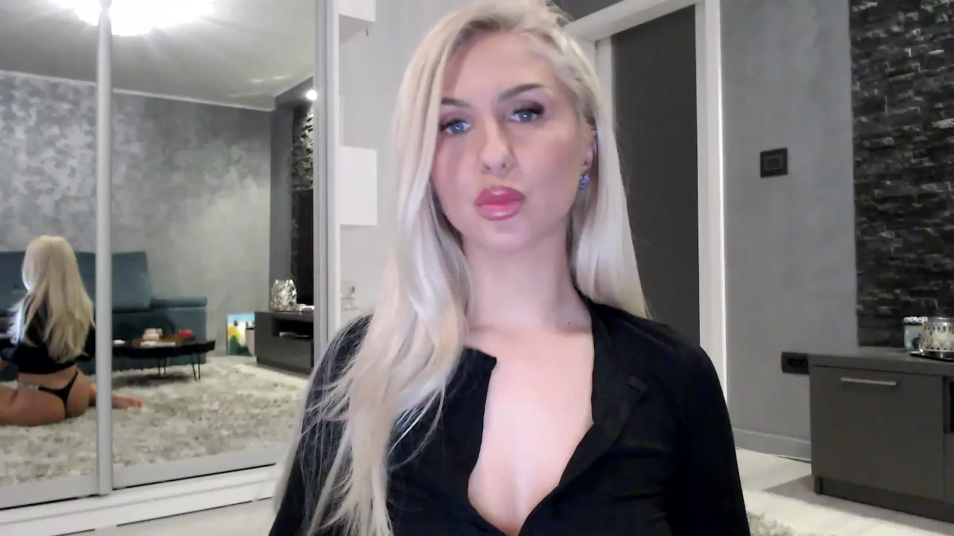 Gallery image thumbnail from QueenBA's myfreecams stream on, 05/04/2026, 23:06 image 1 of 20