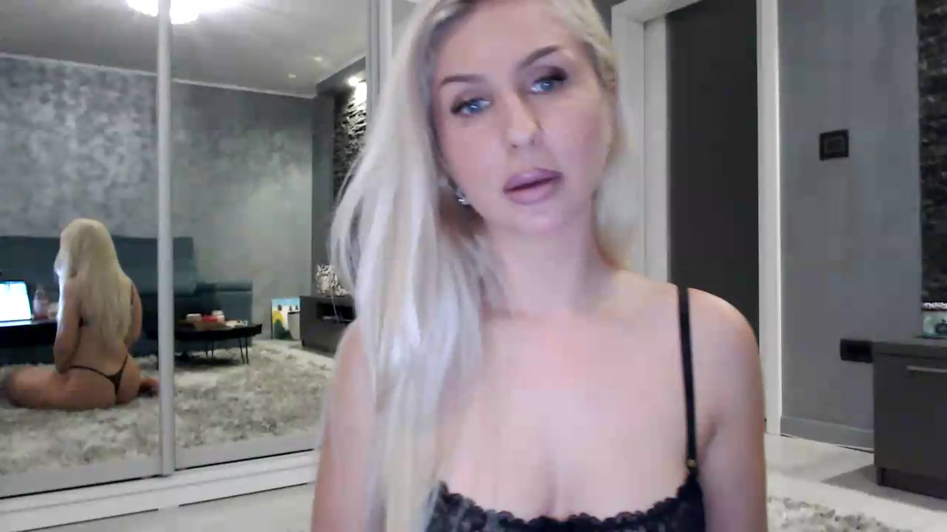 Gallery image thumbnail from QueenBA's myfreecams stream on, 05/29/2026, 24:45 image 20 of 20