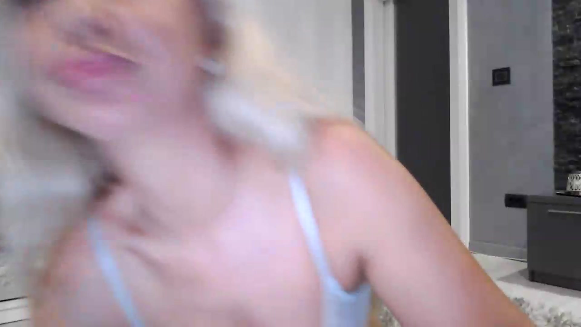 Gallery image thumbnail from QueenBA's myfreecams stream on, 06/11/2026, 22:39 image 5 of 20