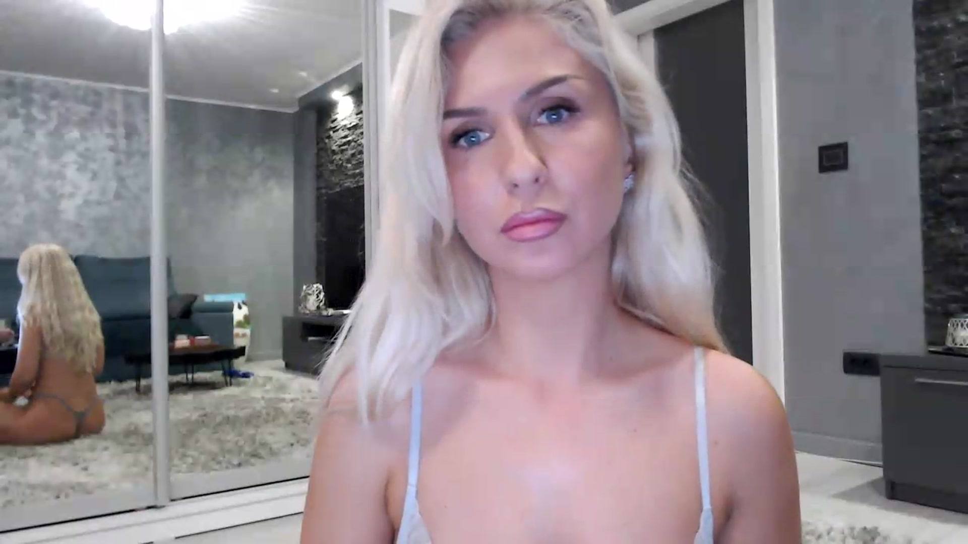 Gallery image thumbnail from QueenBA's myfreecams stream on, 06/11/2026, 22:39 image 16 of 20