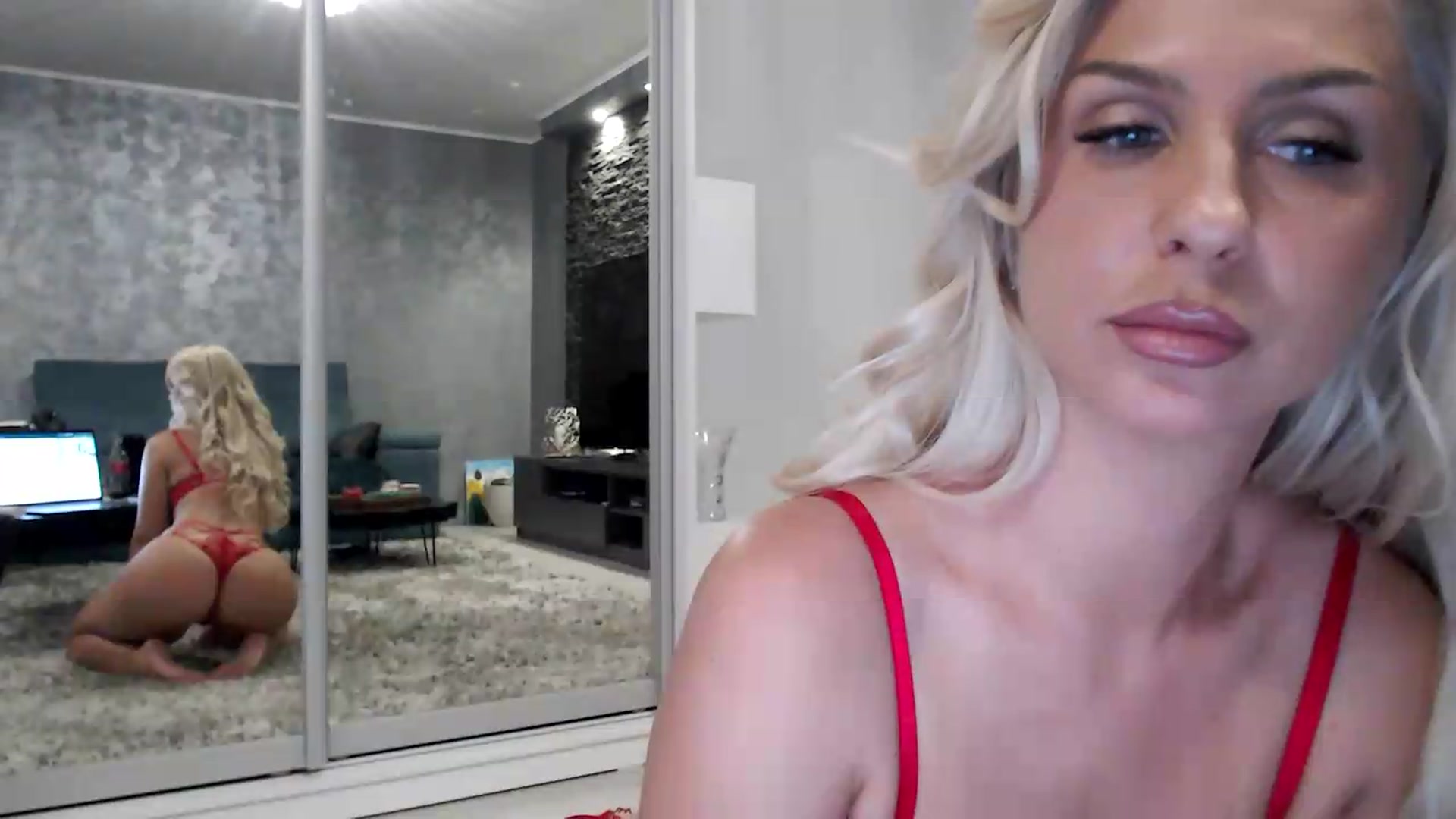 Gallery image thumbnail from QueenBA's myfreecams stream on, 07/15/2026, 18:47 image 9 of 20