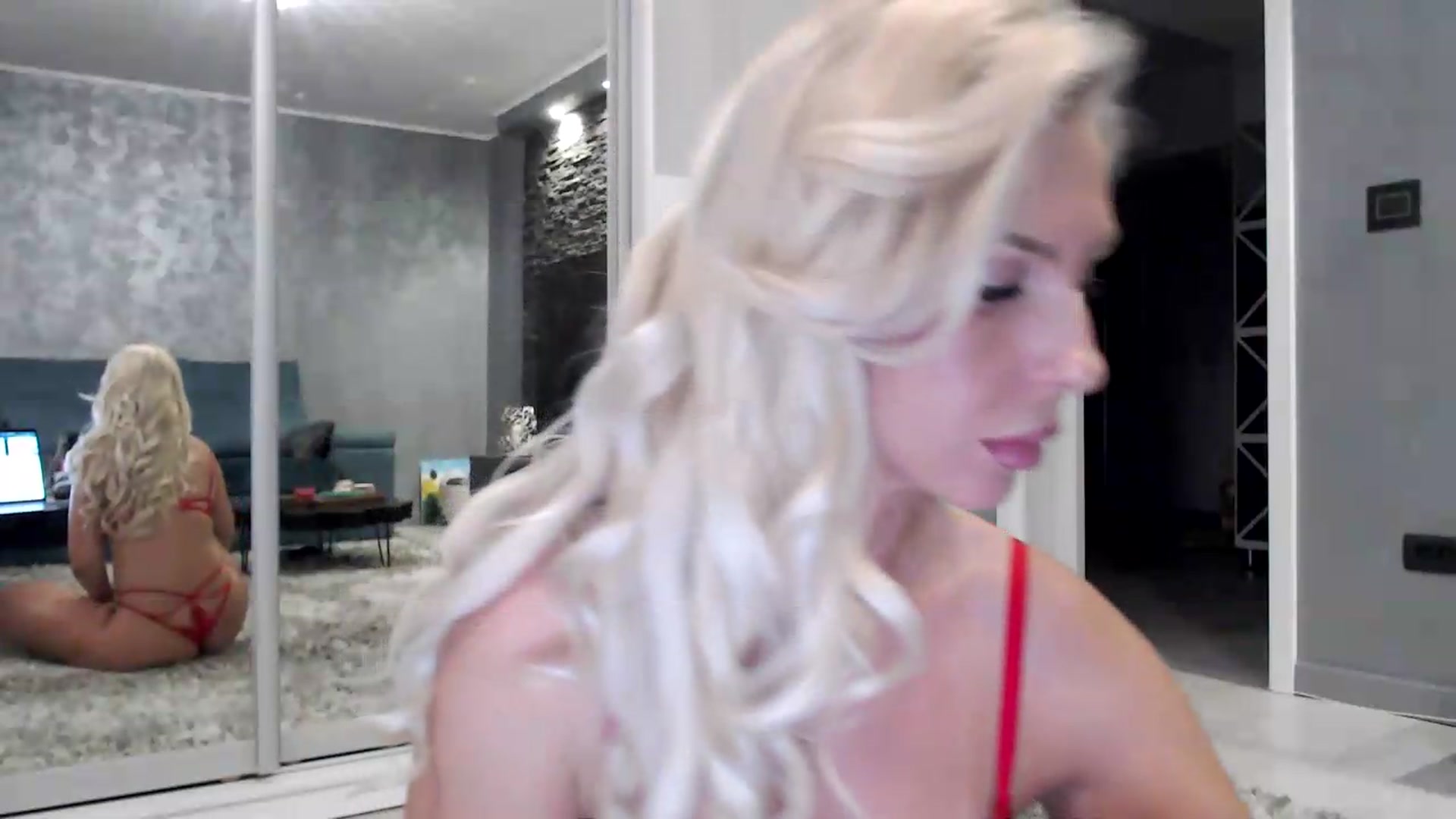 Gallery image thumbnail from QueenBA's myfreecams stream on, 07/15/2026, 18:47 image 8 of 20