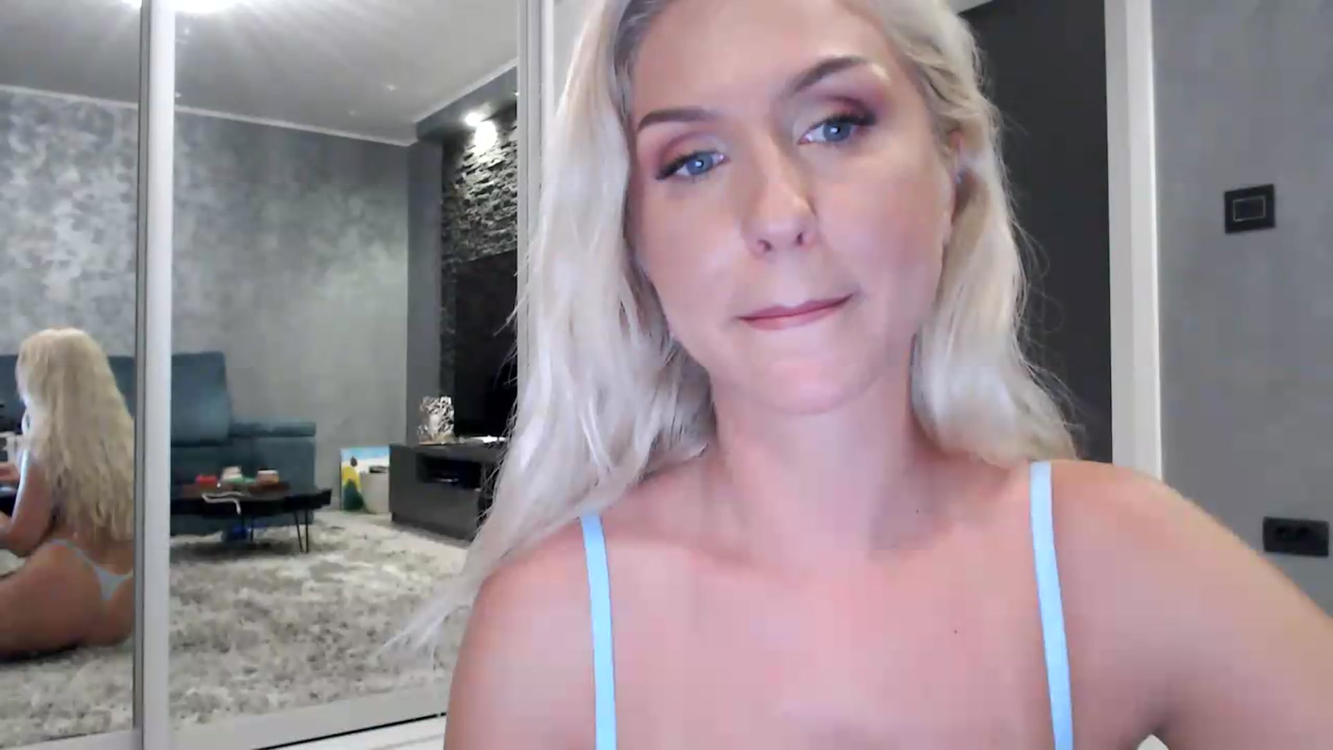 Gallery image thumbnail from QueenBA's myfreecams stream on, 08/11/2026, 23:49 image 20 of 20
