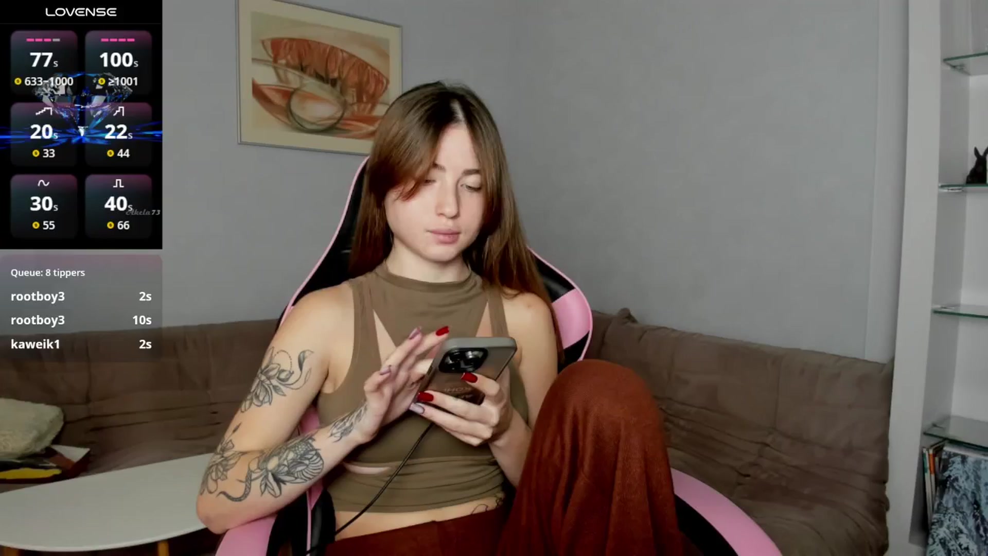 Gallery image thumbnail from QueenBabushka's myfreecams stream on, 10/26/2025, 12:19 image 18 of 20