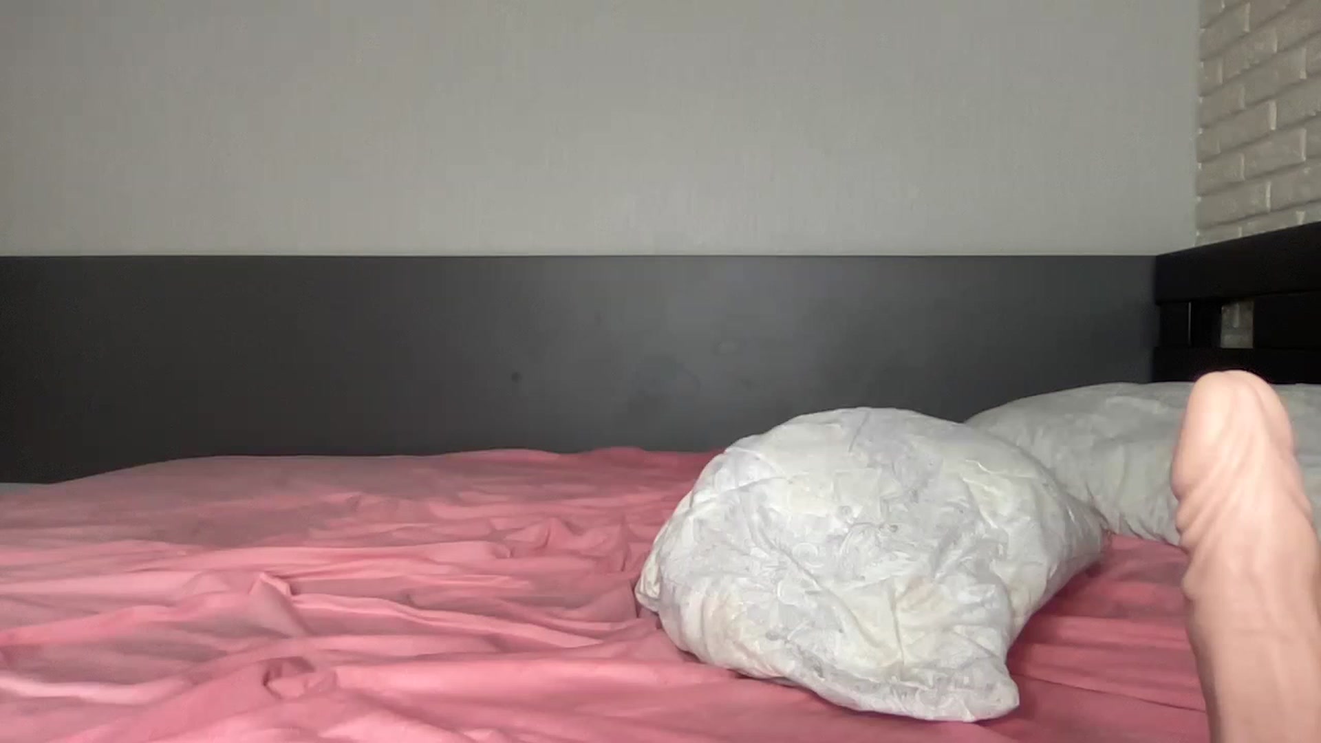 Gallery image thumbnail from QueenBlonde69's myfreecams stream on, 06/04/2023, 18:01 image 11 of 20