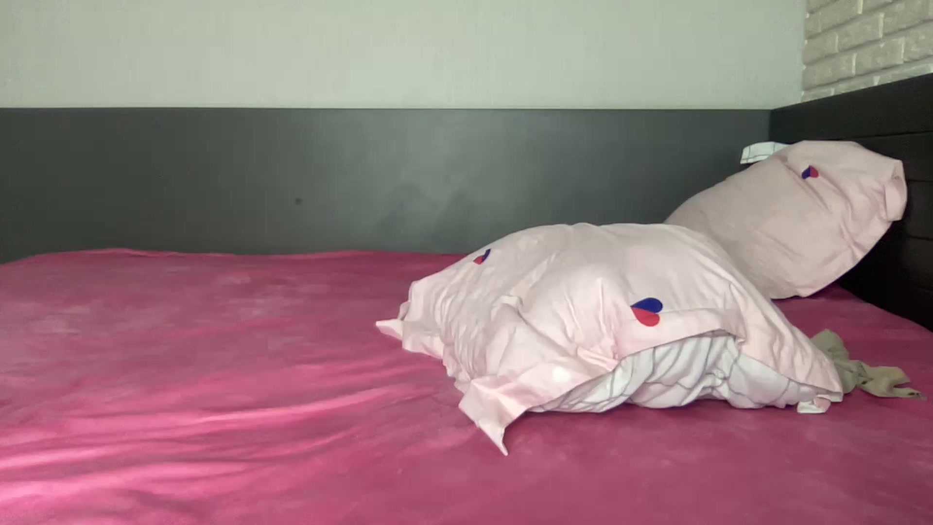 Gallery image thumbnail from QueenBlonde69's myfreecams stream on, 06/10/2023, 20:13 image 11 of 20