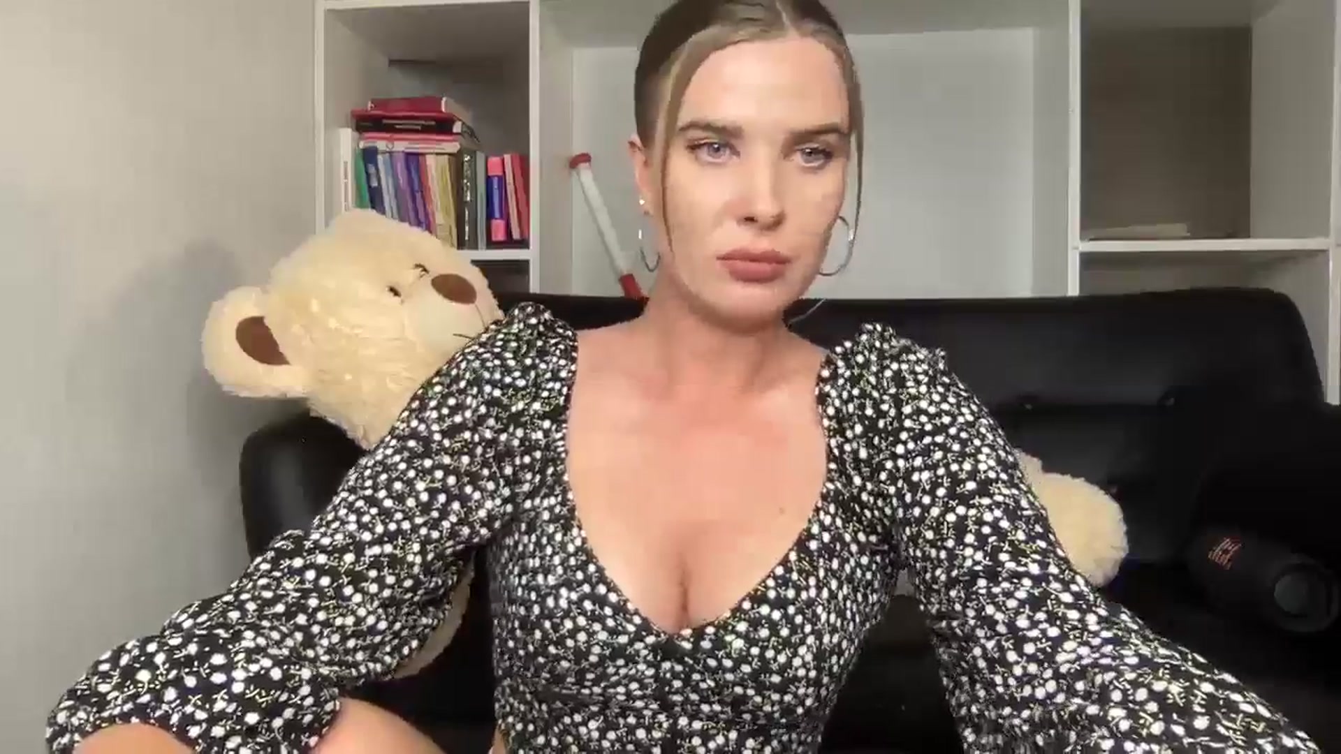 Gallery image thumbnail from QueenBlonde69's myfreecams stream on, 05/10/2025, 17:24 image 4 of 20
