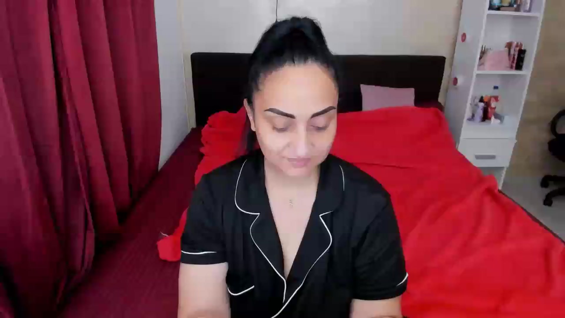Gallery image thumbnail from QueenDebb's myfreecams stream on, 07/22/2026, 11:16 image 20 of 20