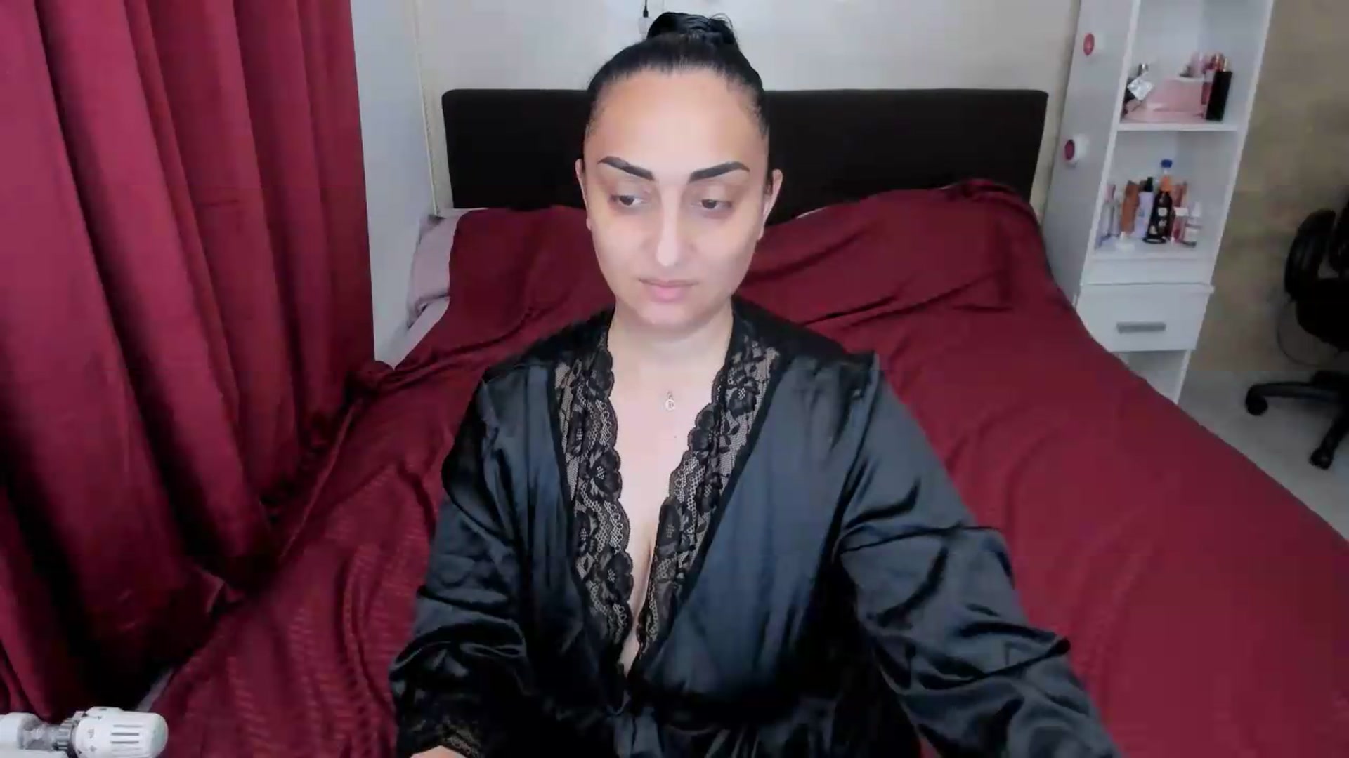 Gallery image thumbnail from QueenDebb's myfreecams stream on, 07/29/2026, 09:17 image 16 of 20