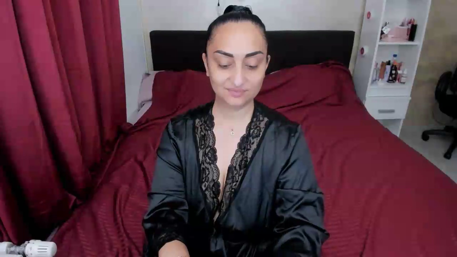 Gallery image thumbnail from QueenDebb's myfreecams stream on, 07/29/2026, 09:17 image 15 of 20