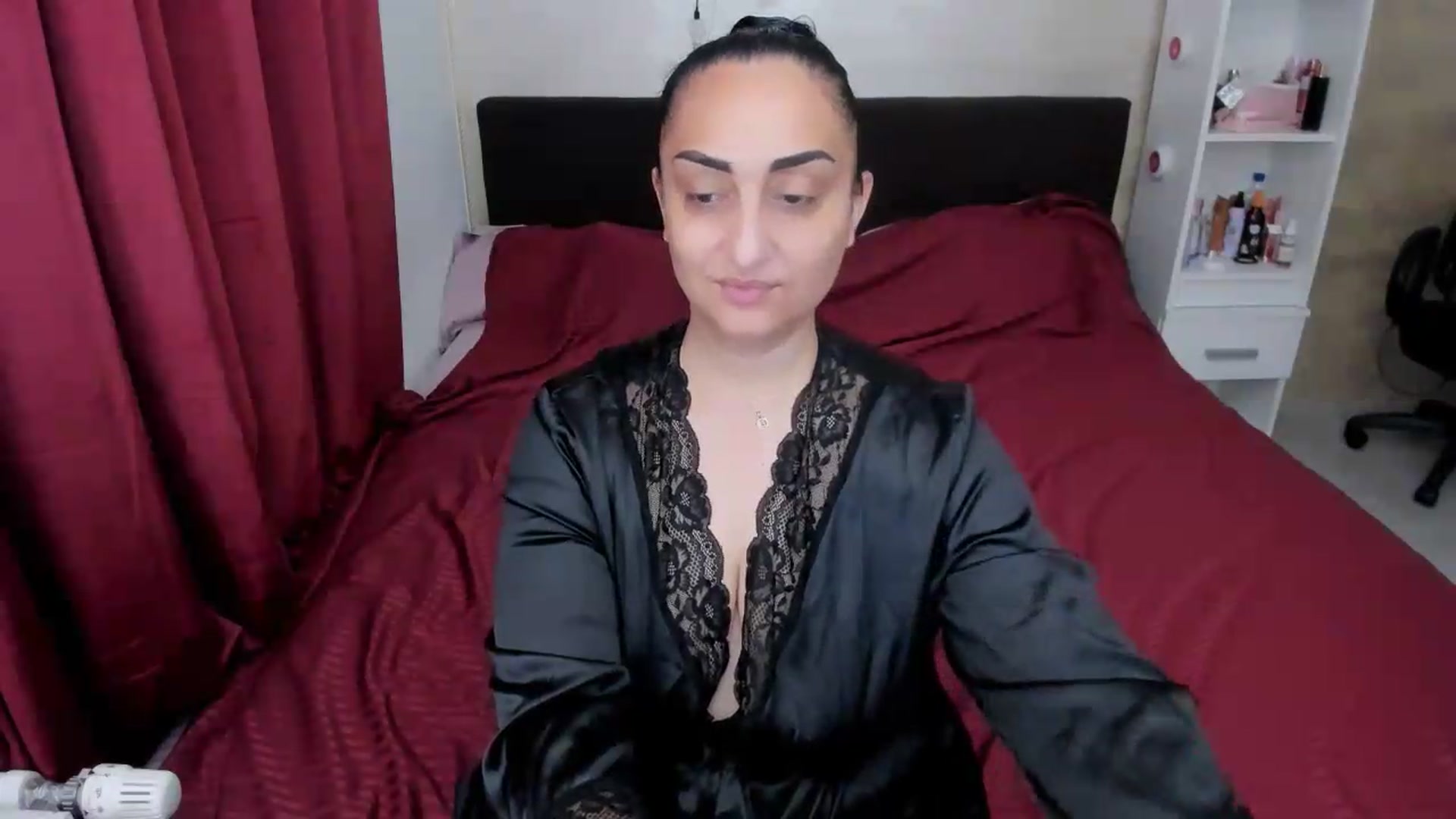 Gallery image thumbnail from QueenDebb's myfreecams stream on, 07/29/2026, 09:17 image 8 of 20