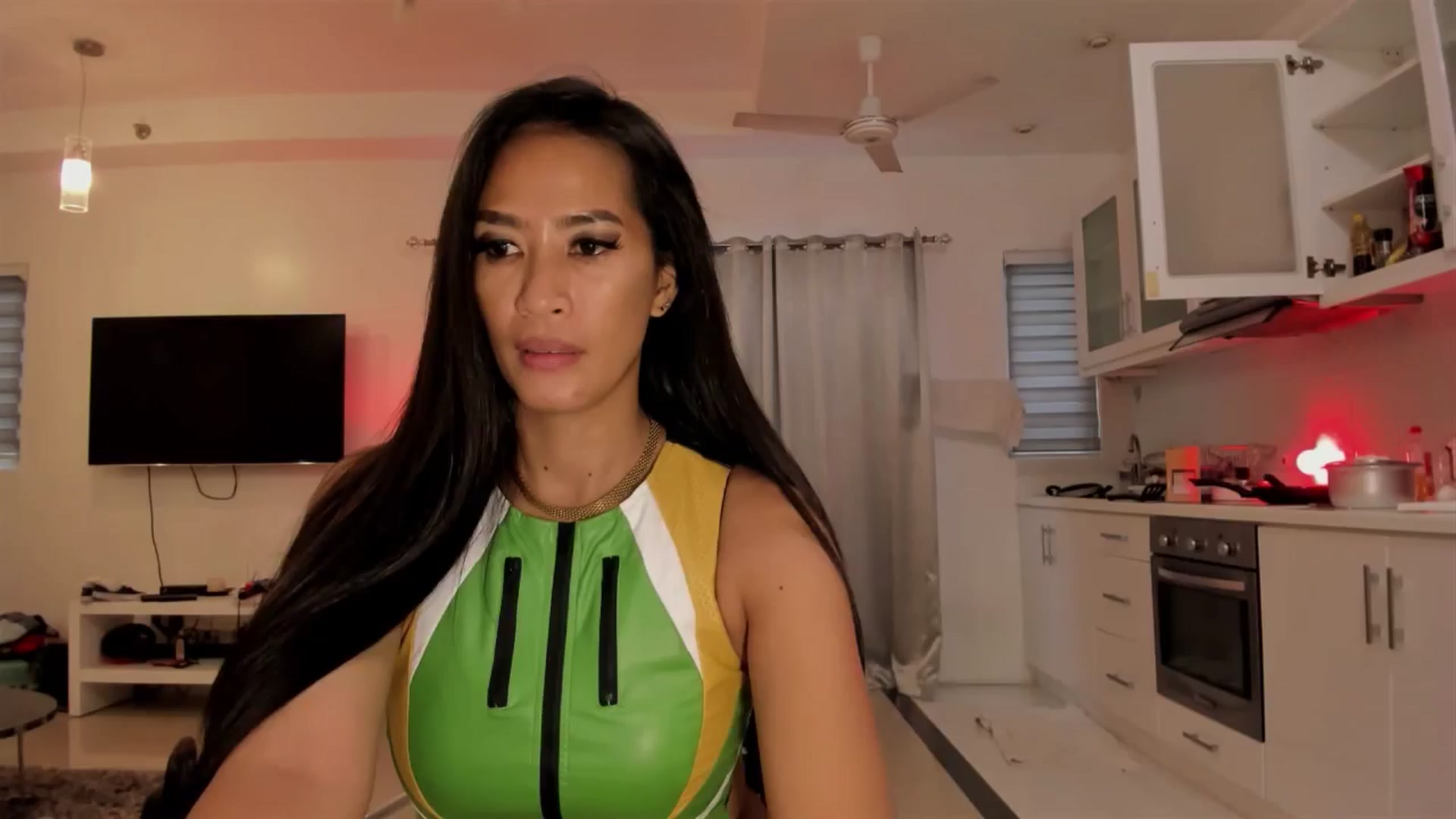 Gallery image thumbnail from QueenDevil's myfreecams stream on, 07/23/2024, 07:31 image 10 of 20