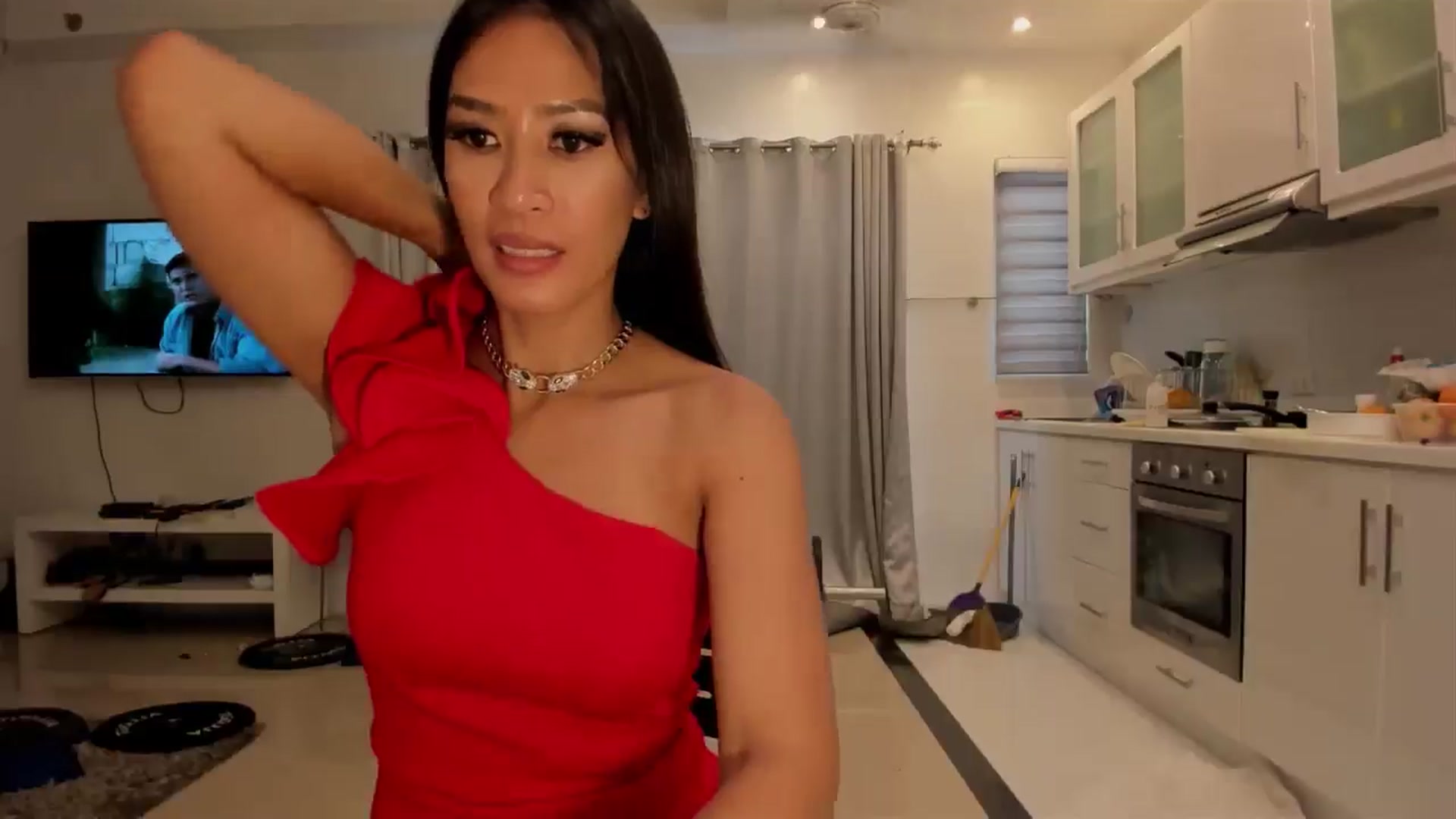 Gallery image thumbnail from QueenDevil's myfreecams stream on, 08/02/2024, 03:49 image 10 of 20