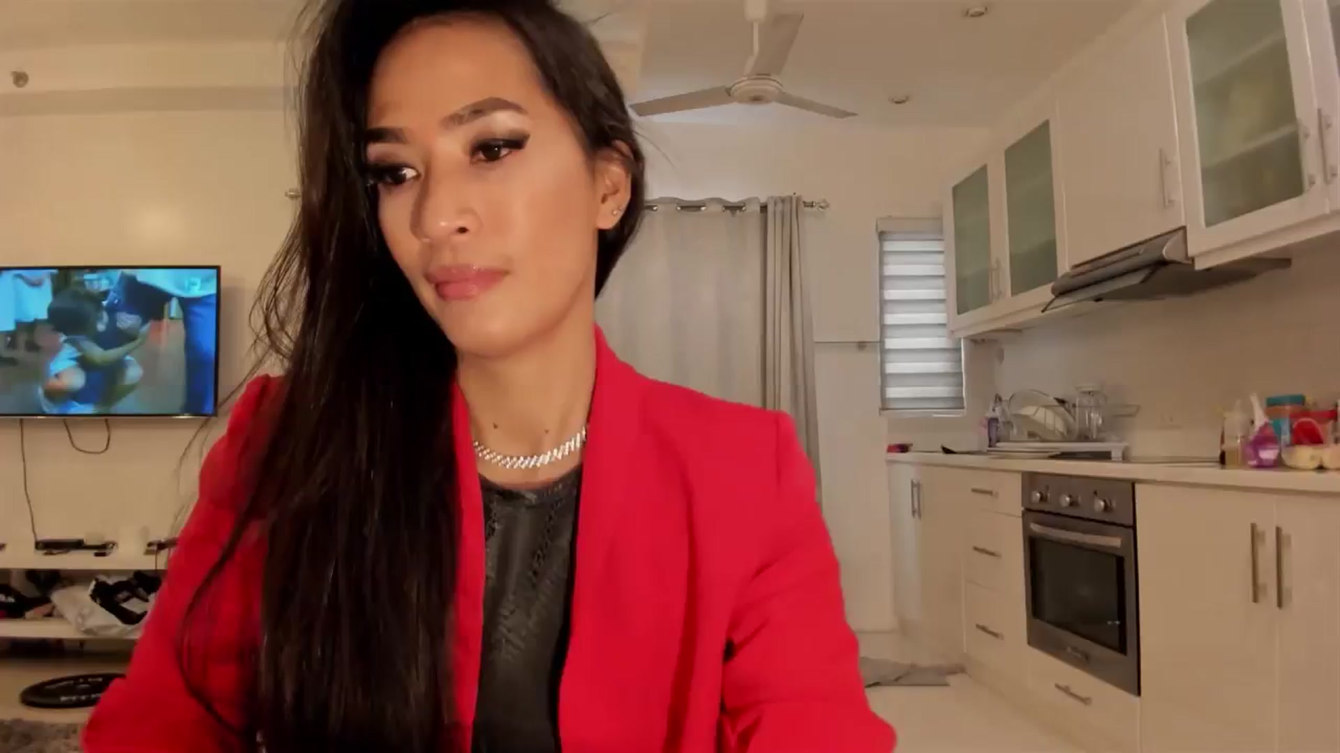 Gallery image thumbnail from QueenDevil's myfreecams stream on, 08/07/2024, 04:22 image 1 of 20