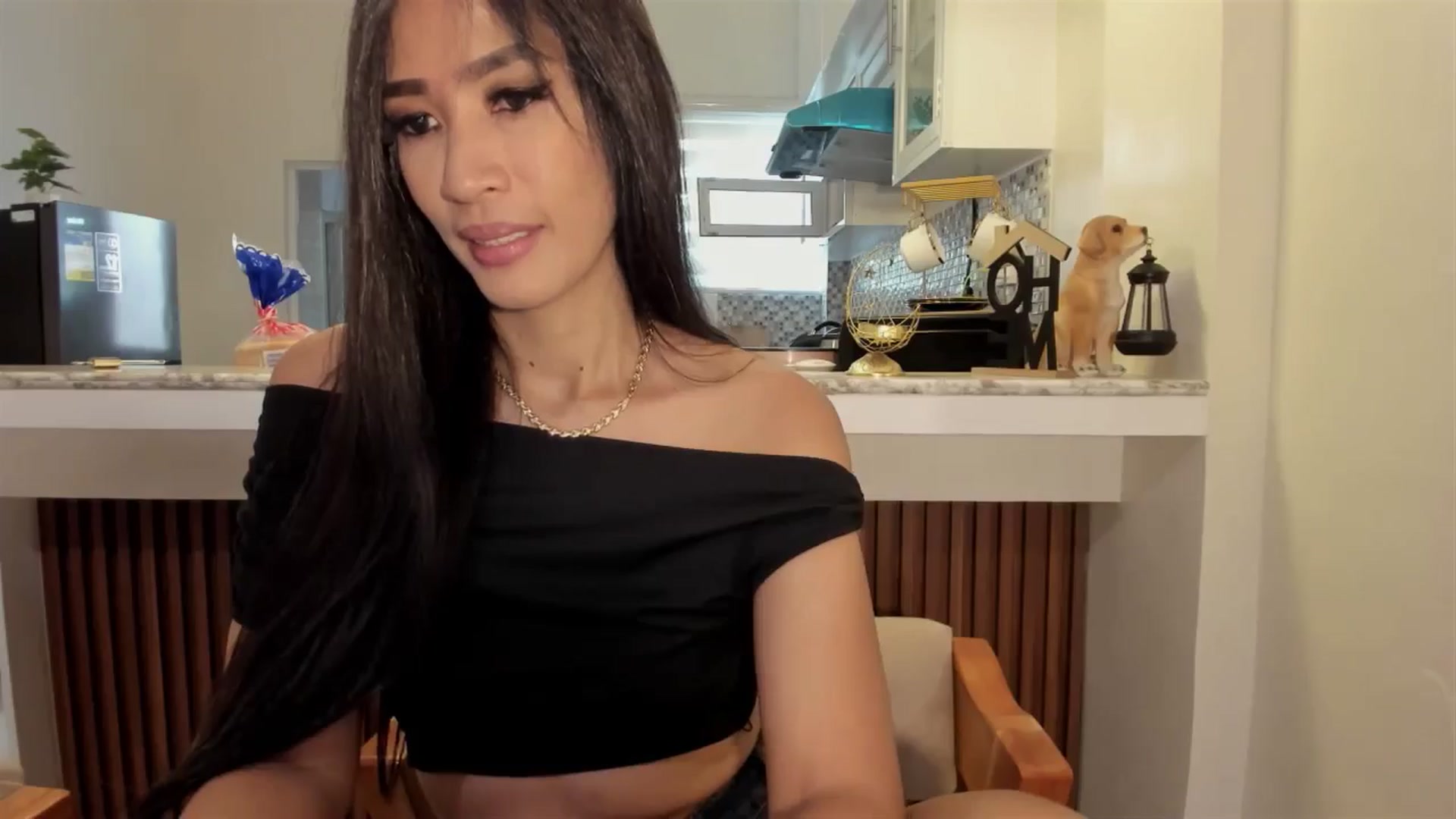 Gallery image thumbnail from QueenDevil's myfreecams stream on, 08/31/2024, 02:54 image 11 of 20