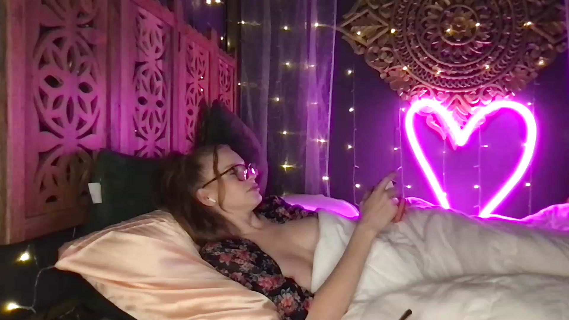 Gallery image thumbnail from QueenDylan's myfreecams stream on, 01/22/2023, 20:17 image 18 of 20
