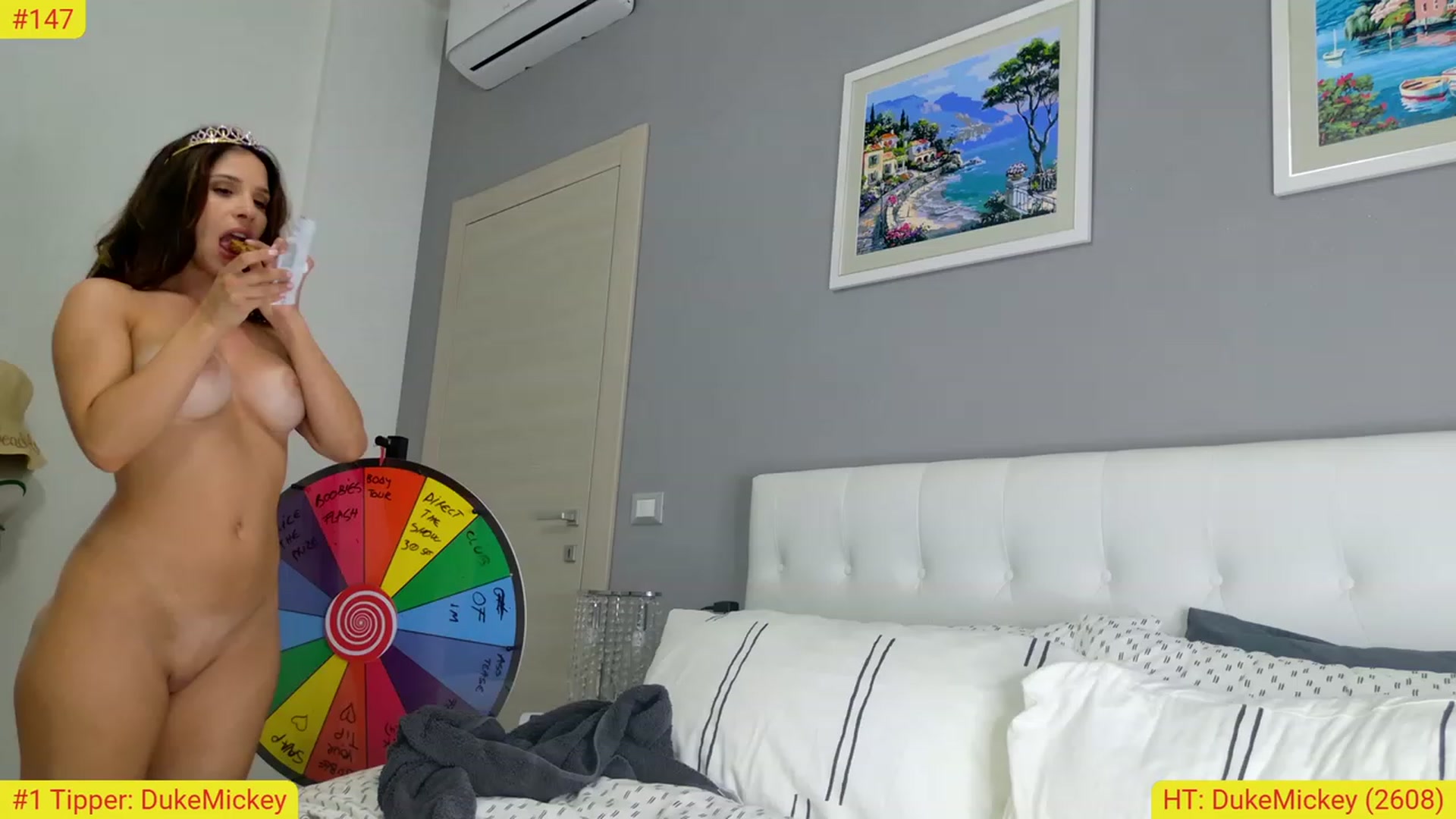 Gallery image thumbnail from QueenHerminie's myfreecams stream on, 08/26/2023, 22:49 image 5 of 20