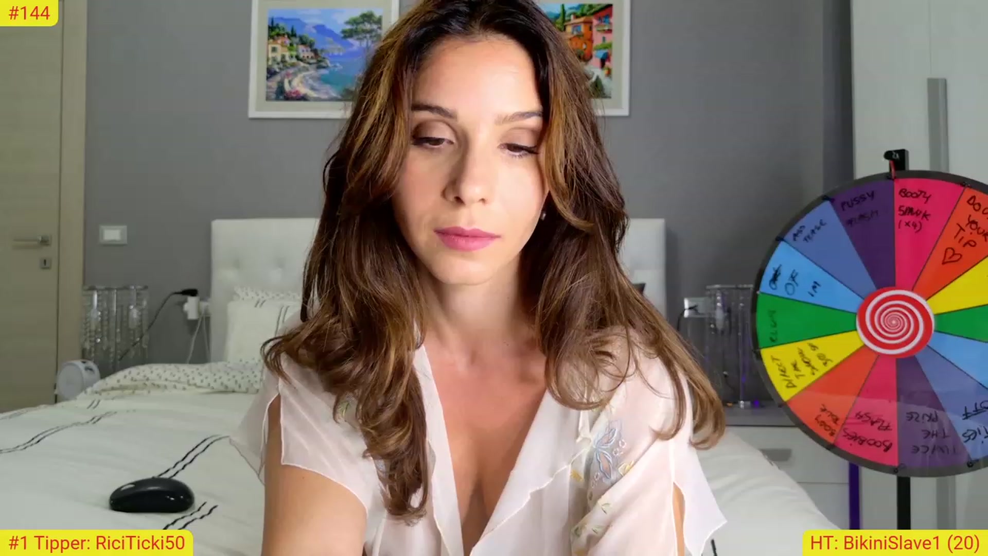 Gallery image thumbnail from QueenHerminie's myfreecams stream on, 08/31/2023, 19:28 image 13 of 20