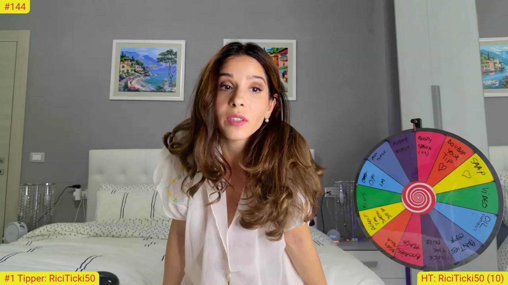 Gallery image thumbnail from QueenHerminie's myfreecams stream on, 08/31/2023, 19:28 image 6 of 20