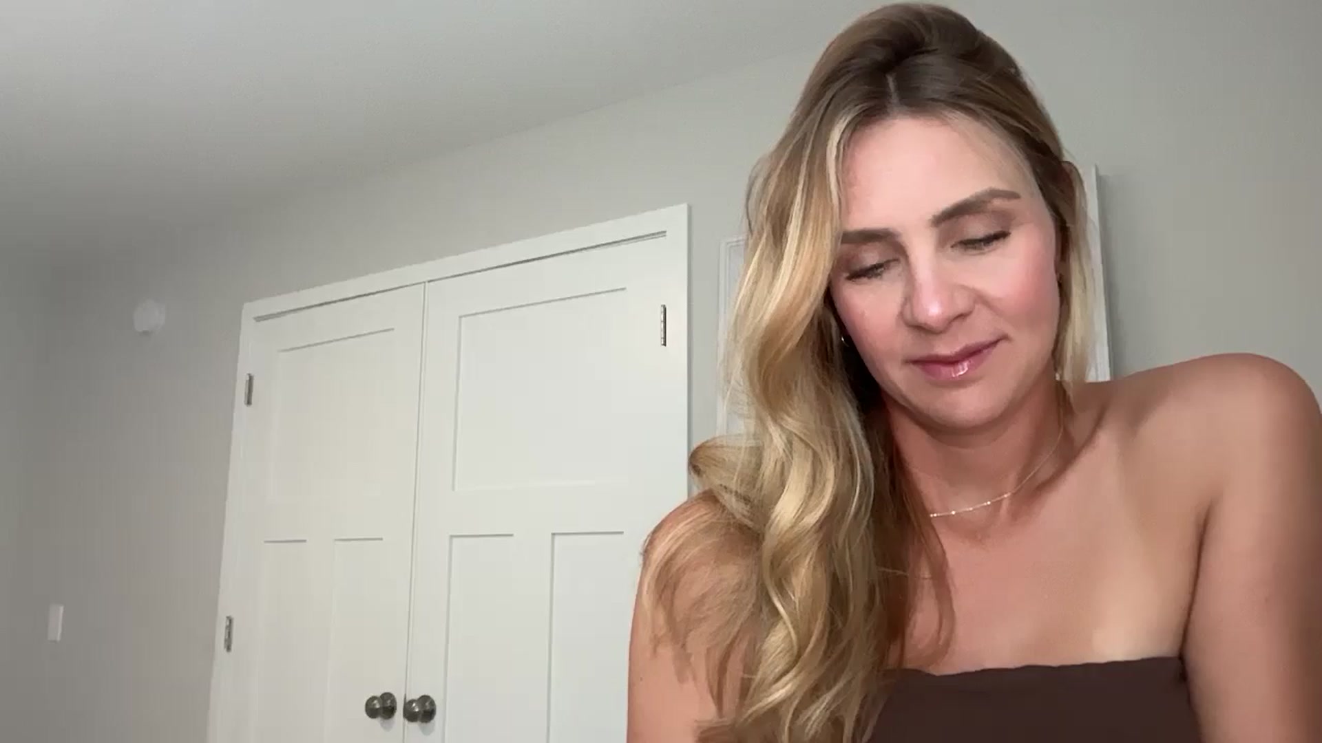 Gallery image thumbnail from QueenJayJ's myfreecams stream on, 07/17/2025, 16:18 image 8 of 20