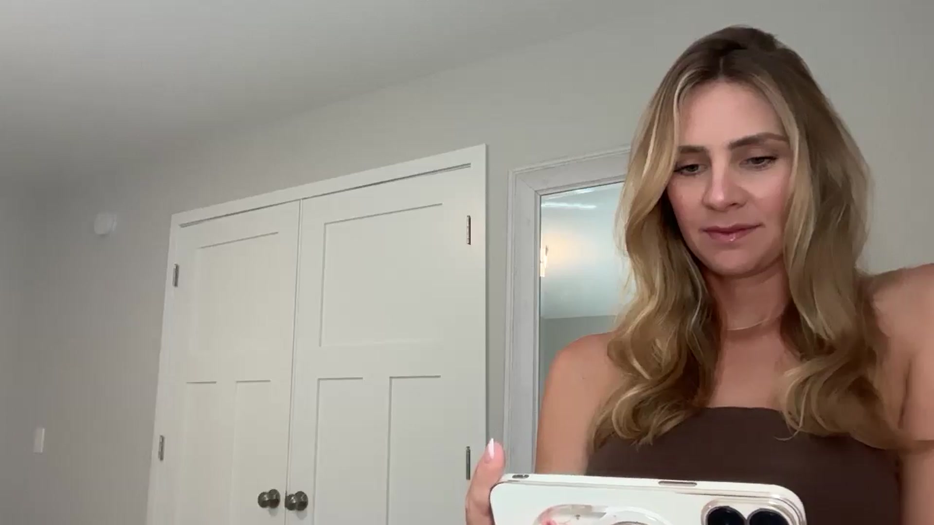 Gallery image thumbnail from QueenJayJ's myfreecams stream on, 07/17/2025, 16:18 image 14 of 20
