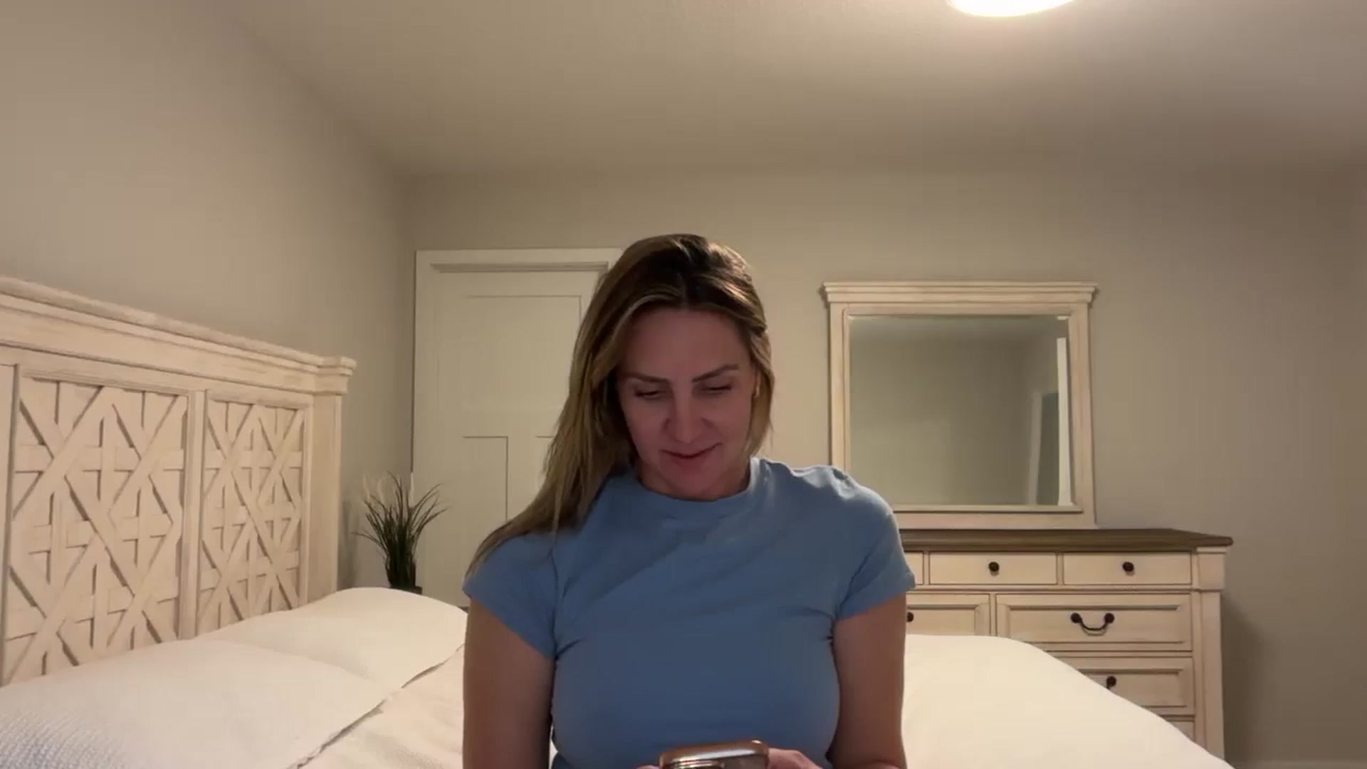 Gallery image thumbnail from QueenJayJ's myfreecams stream on, 11/15/2025, 22:40 image 20 of 20