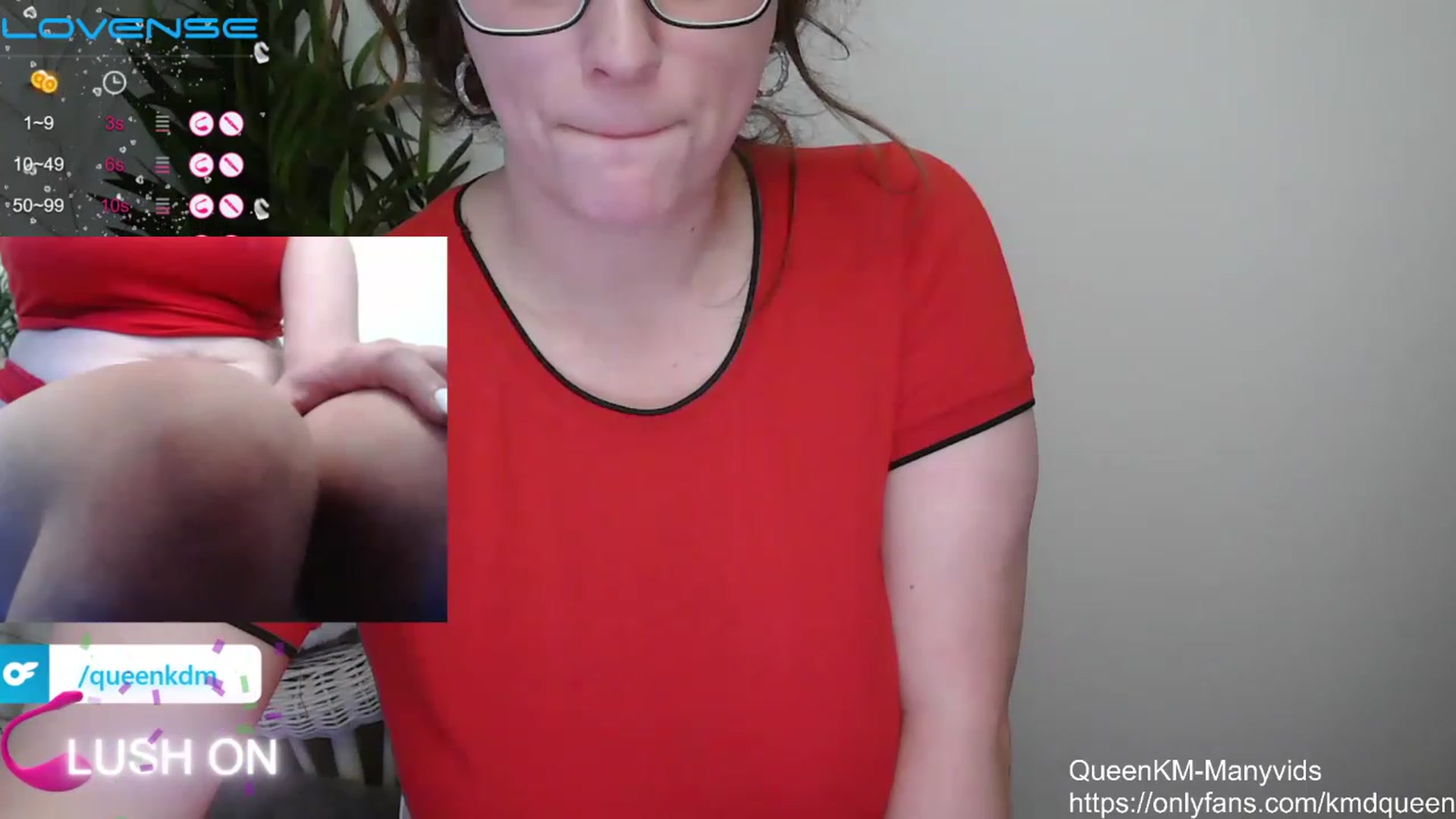 Gallery image thumbnail from QueenKM's myfreecams stream on, 01/16/2023, 17:25 image 16 of 20