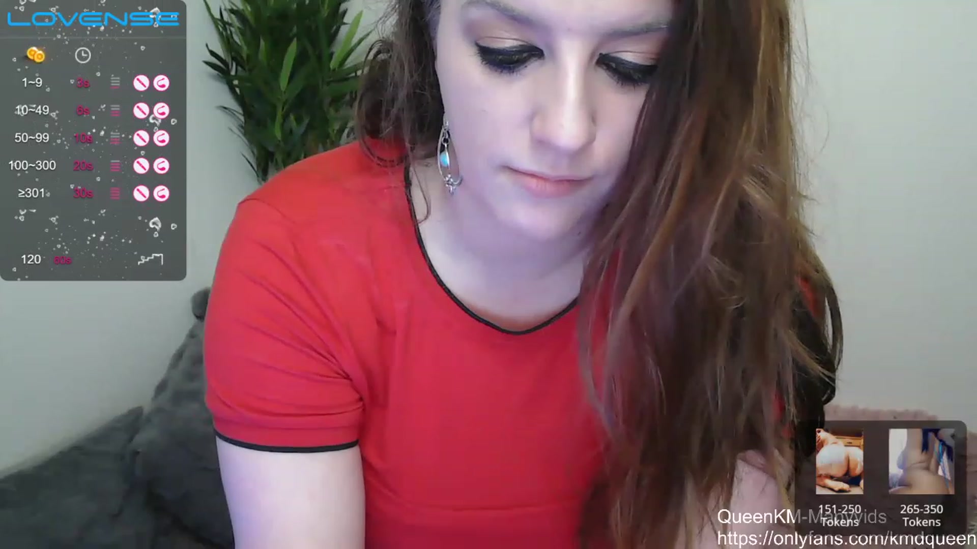 Gallery image thumbnail from QueenKM's myfreecams stream on, 01/18/2023, 16:18 image 12 of 20