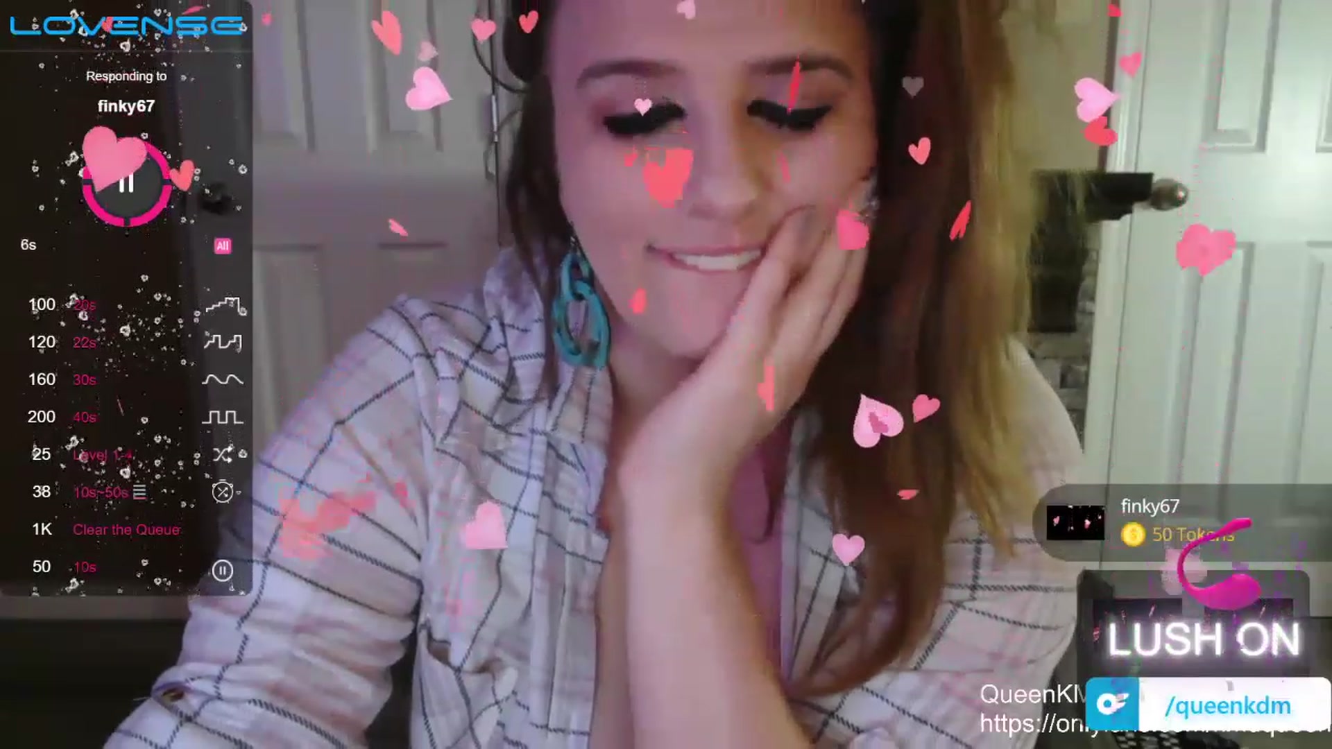 Gallery image thumbnail from QueenKM's myfreecams stream on, 02/10/2023, 18:05 image 19 of 20