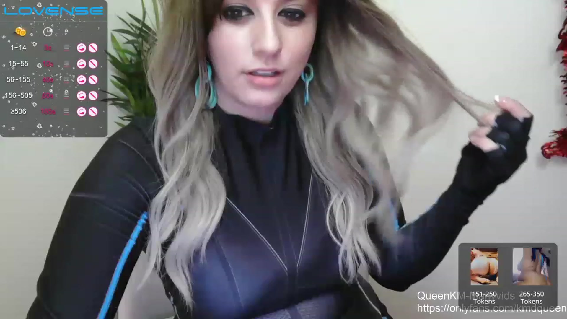 Gallery image thumbnail from QueenKM's myfreecams stream on, 02/28/2023, 17:53 image 20 of 20