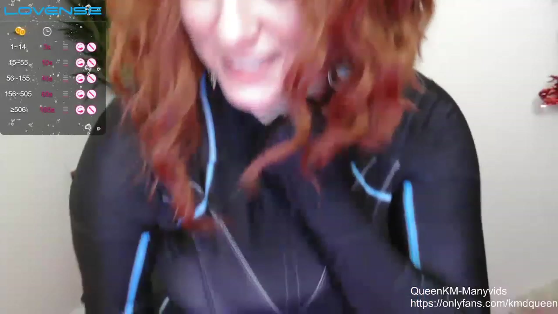 Gallery image thumbnail from QueenKM's myfreecams stream on, 03/02/2023, 18:35 image 2 of 20